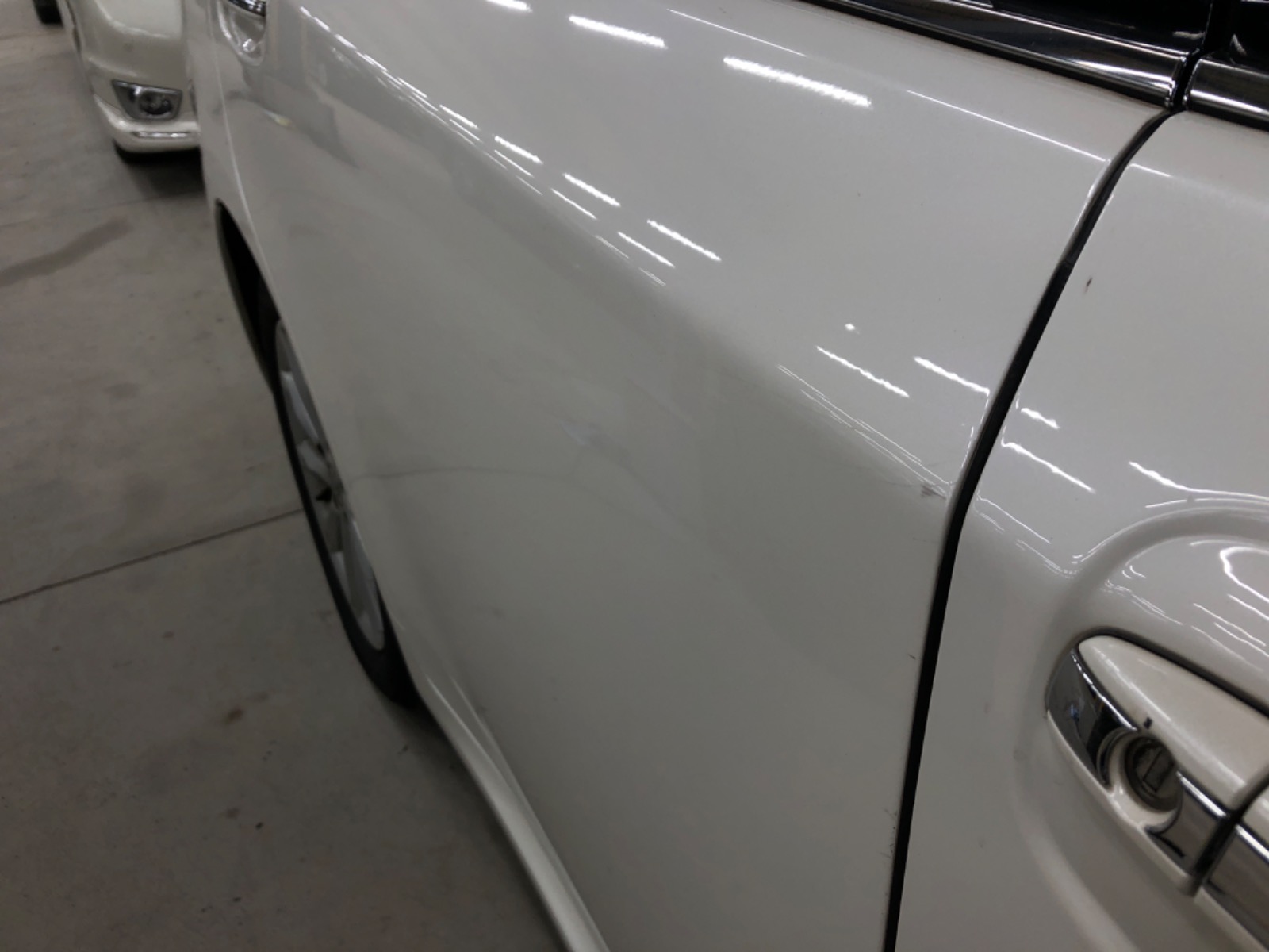 キズ・ヘコミ_26