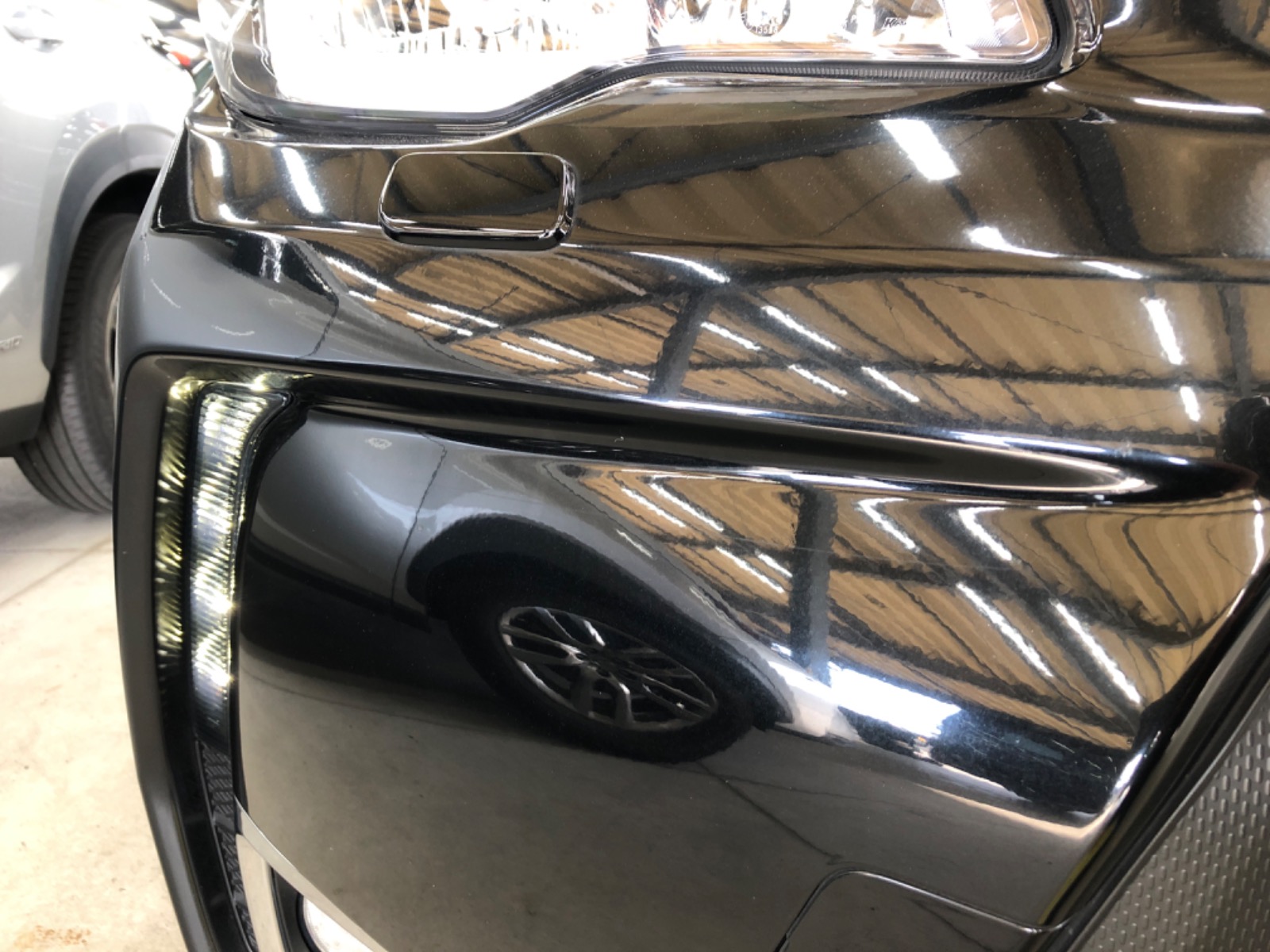 キズ・ヘコミ_06