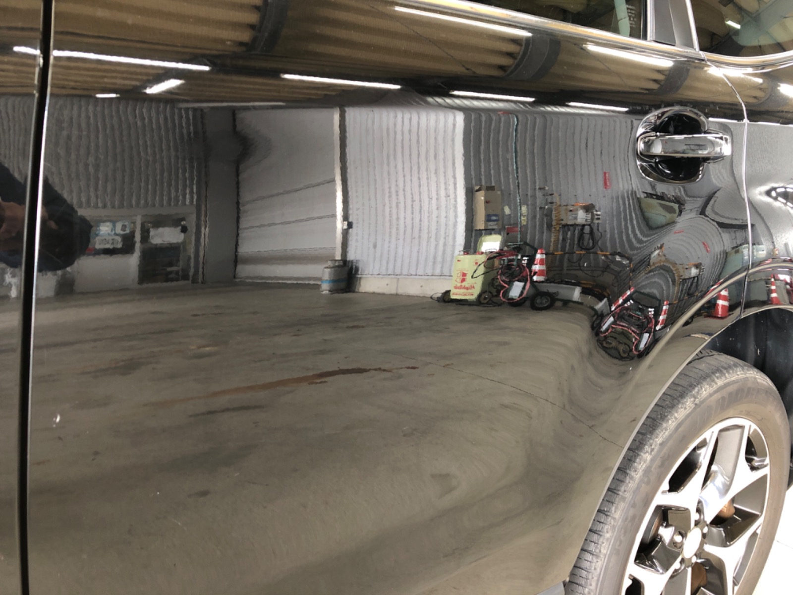 キズ・ヘコミ_24