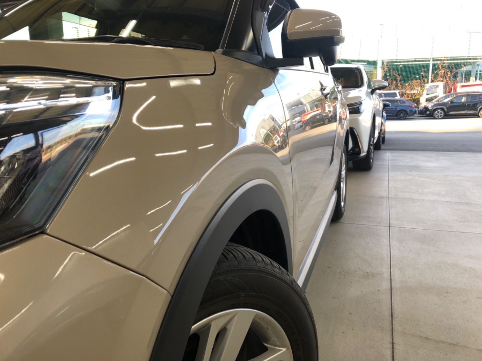 キズ・ヘコミ_11