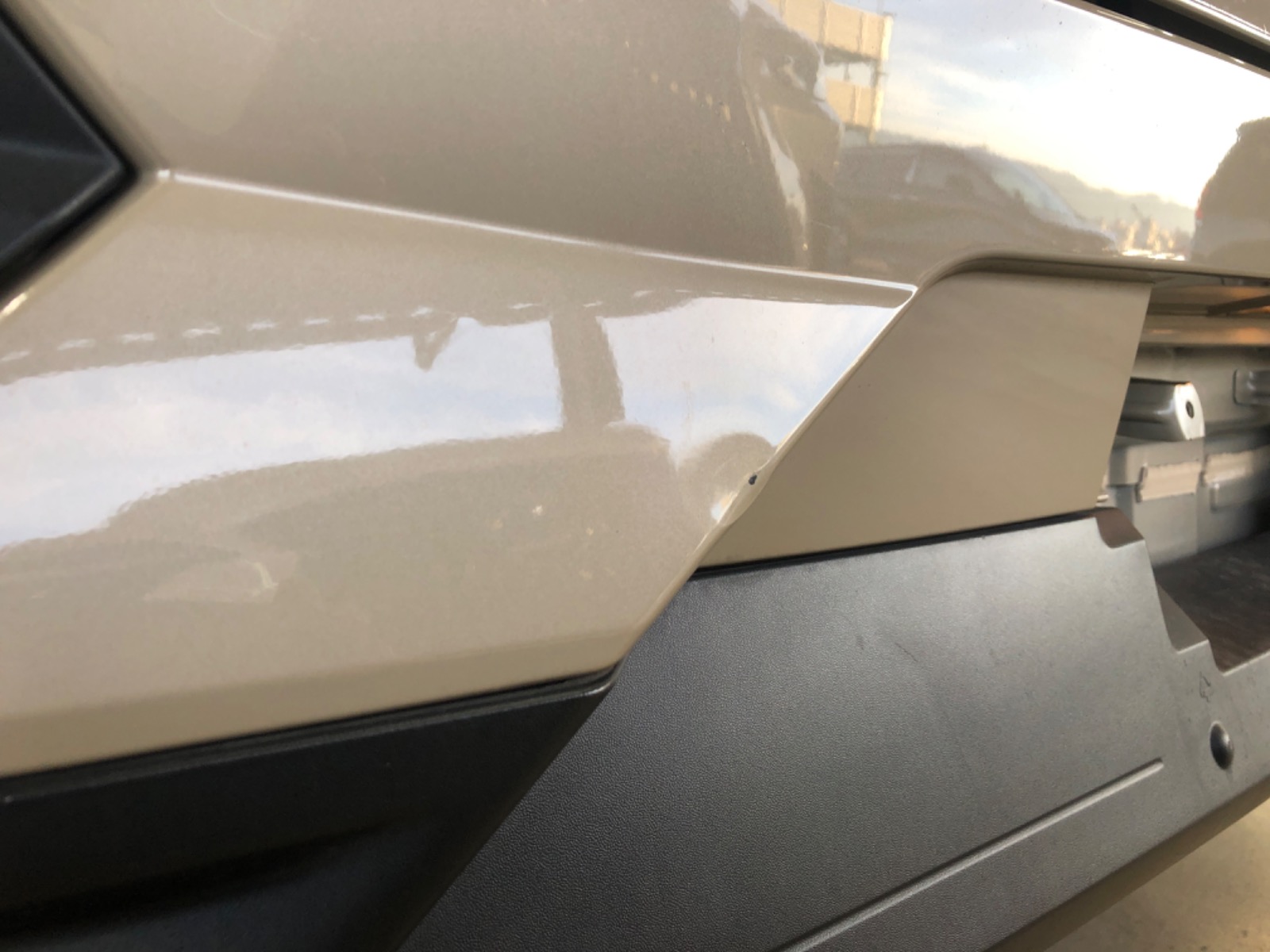 キズ・ヘコミ_55