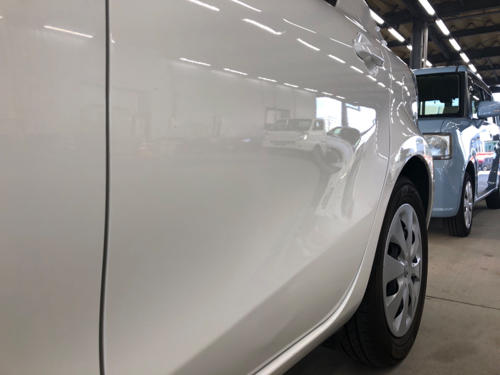 キズ・ヘコミ_25