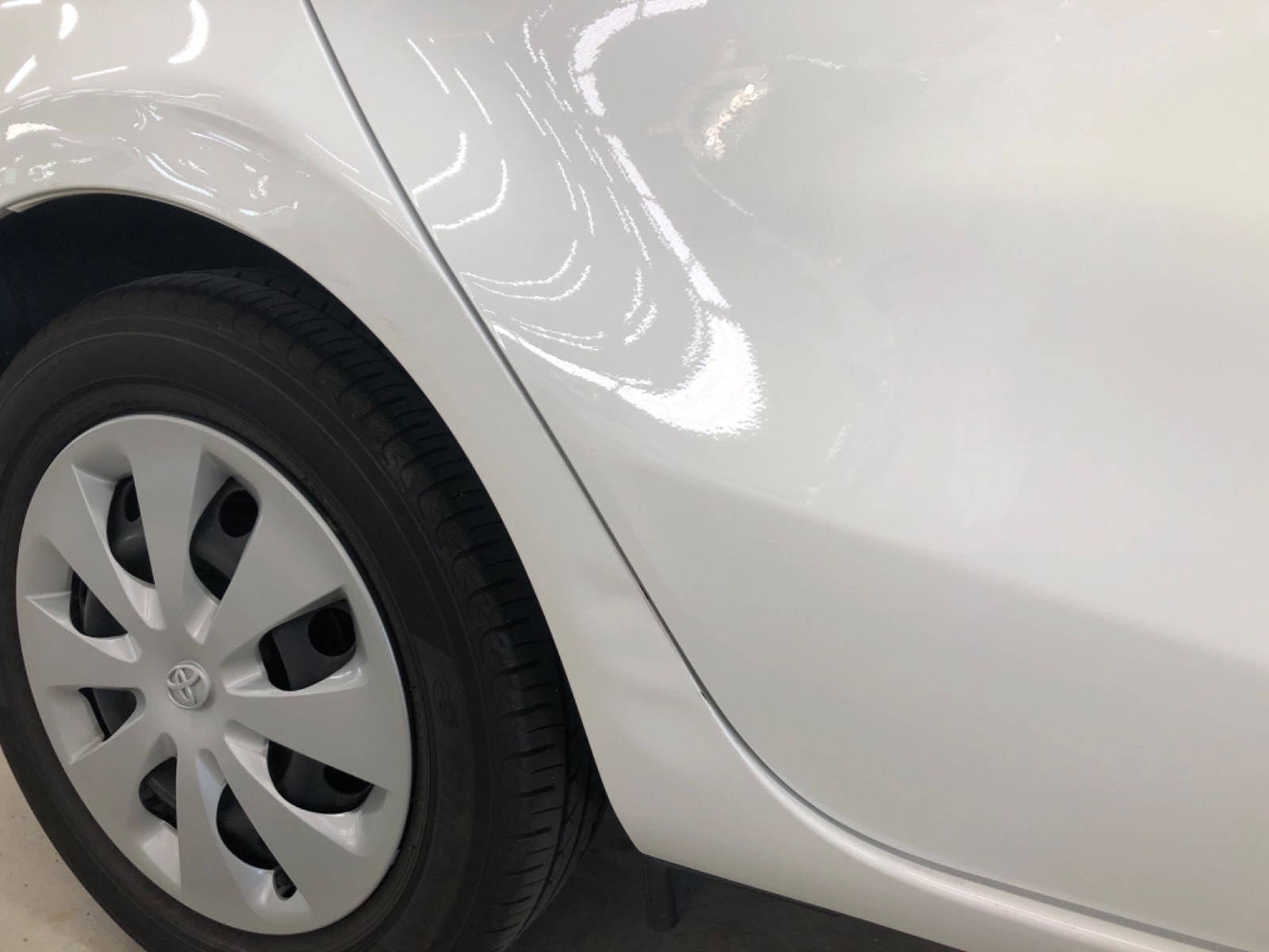 キズ・ヘコミ_27