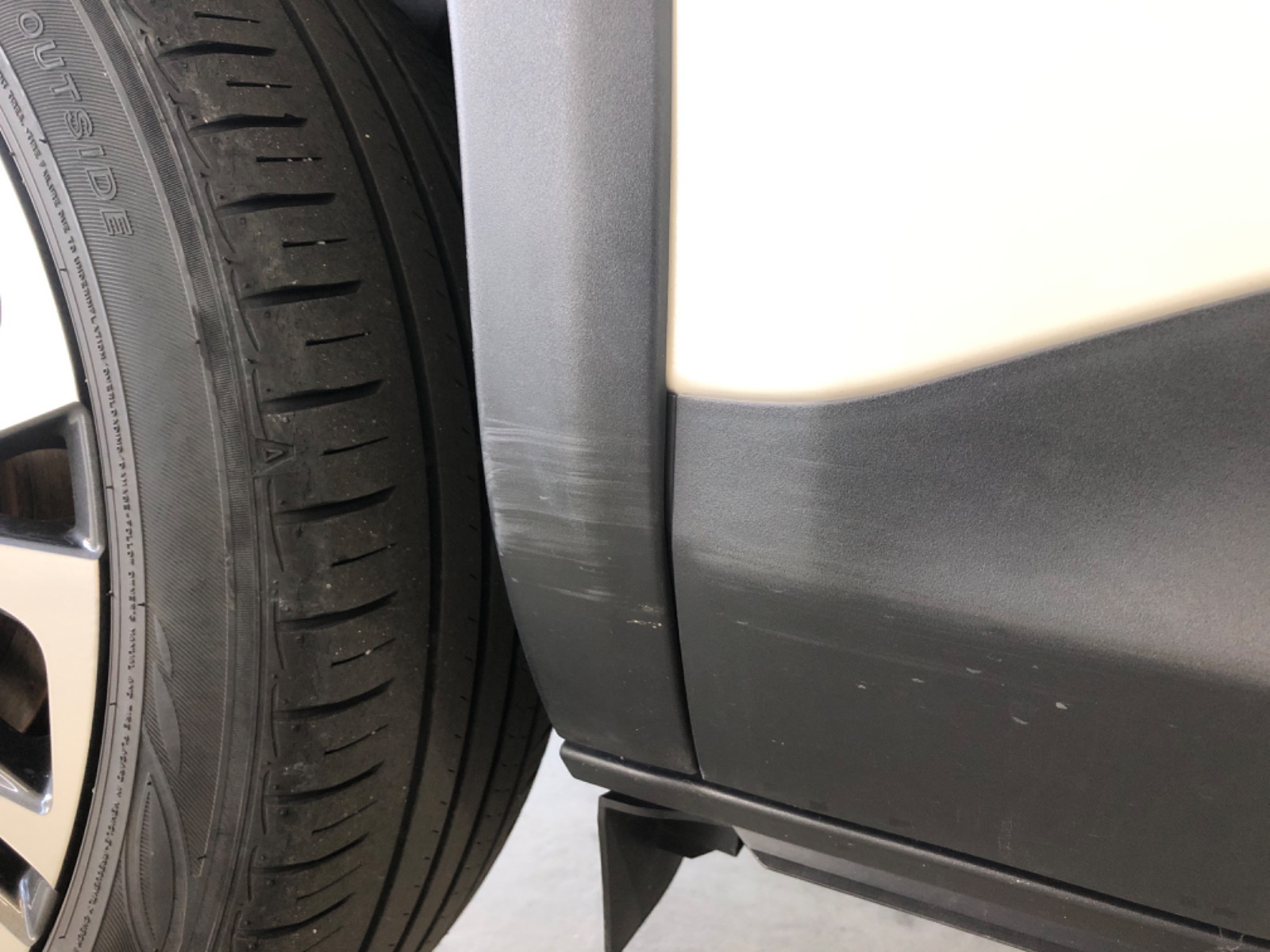 キズ・ヘコミ_40