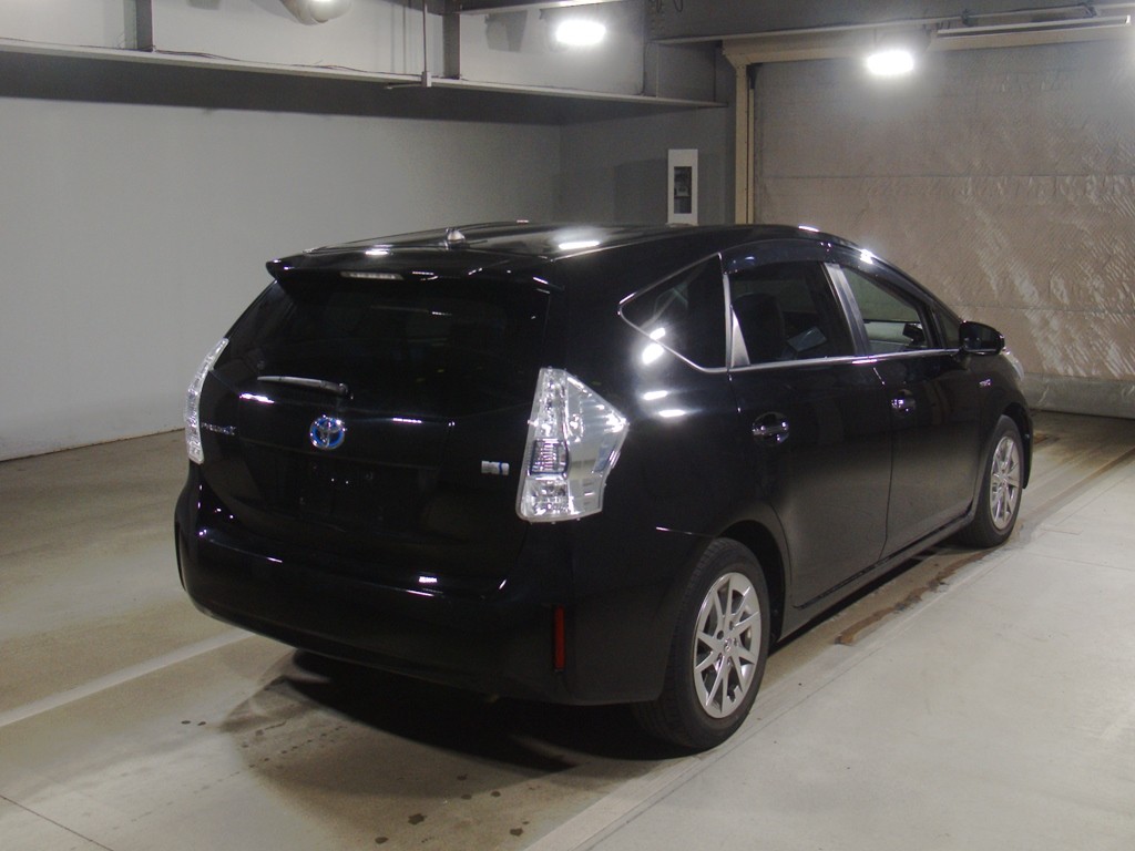 プリウスアルファ Gチューンブラック