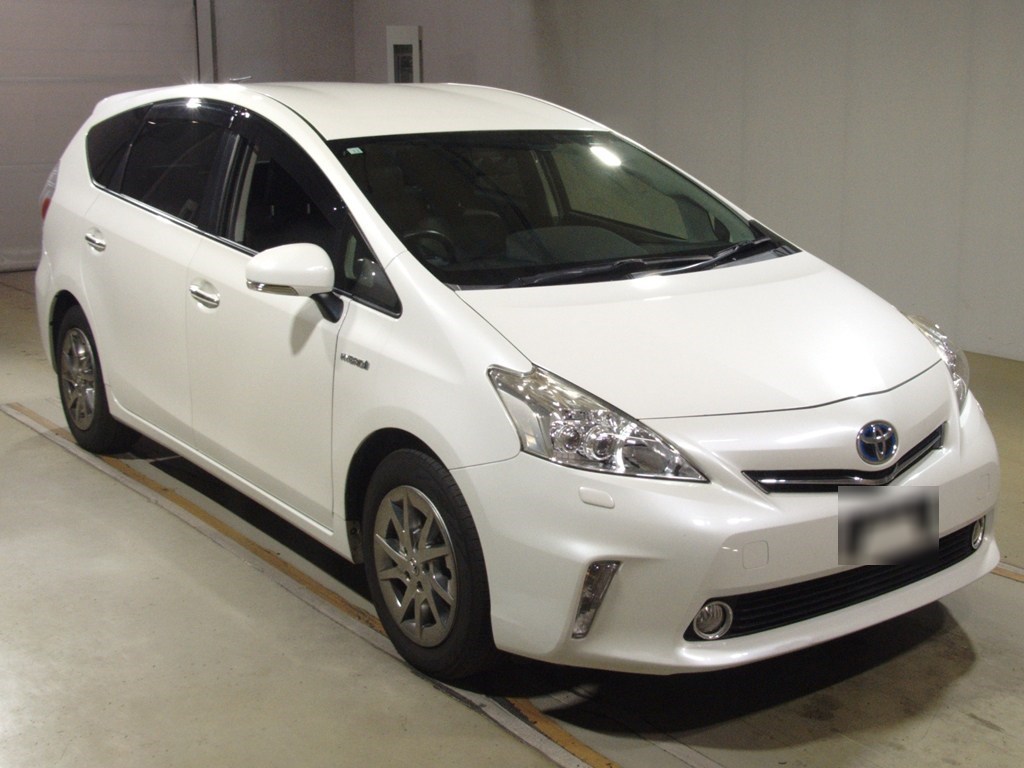 プリウスアルファ G チューンブラッ