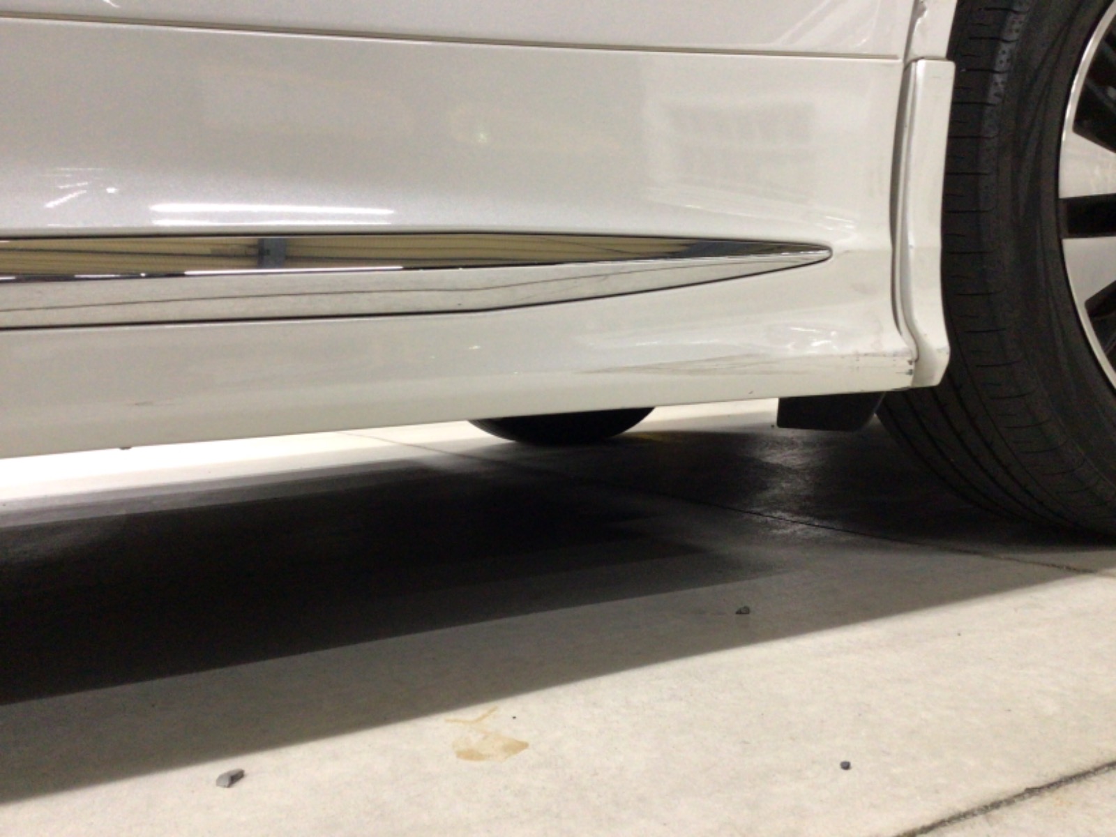 キズ・ヘコミ_25