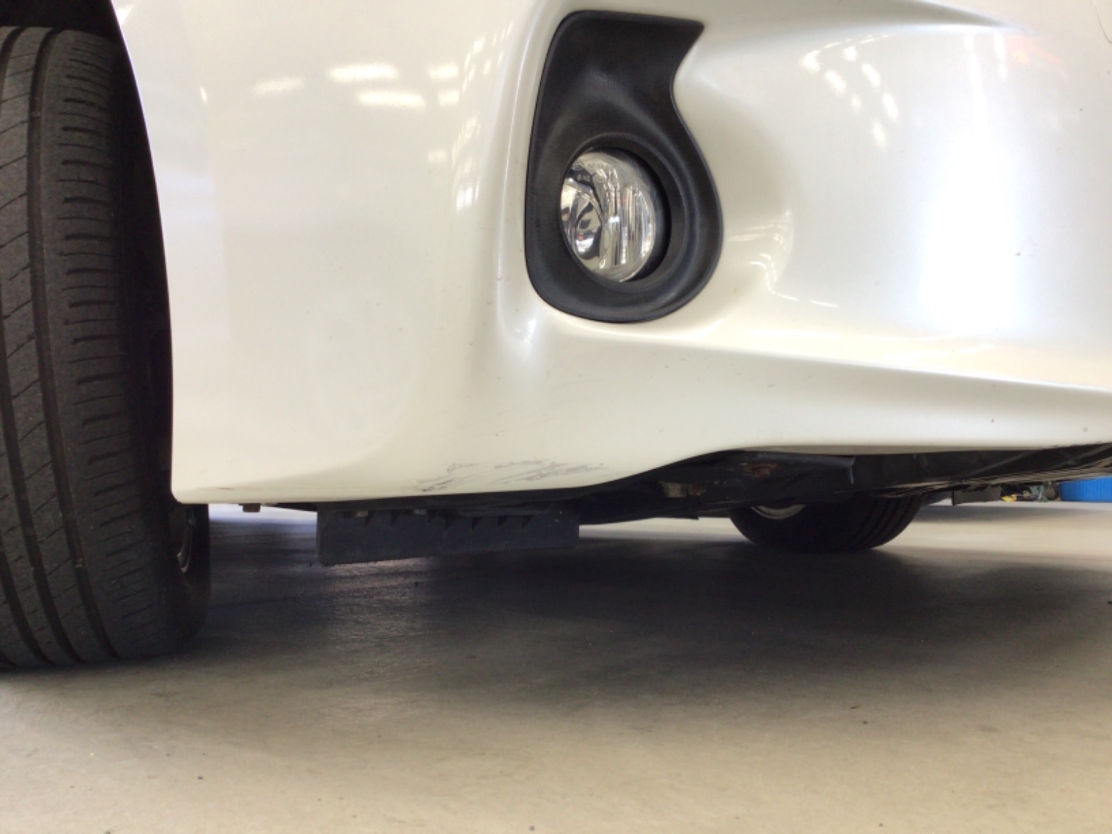 キズ・ヘコミ_06