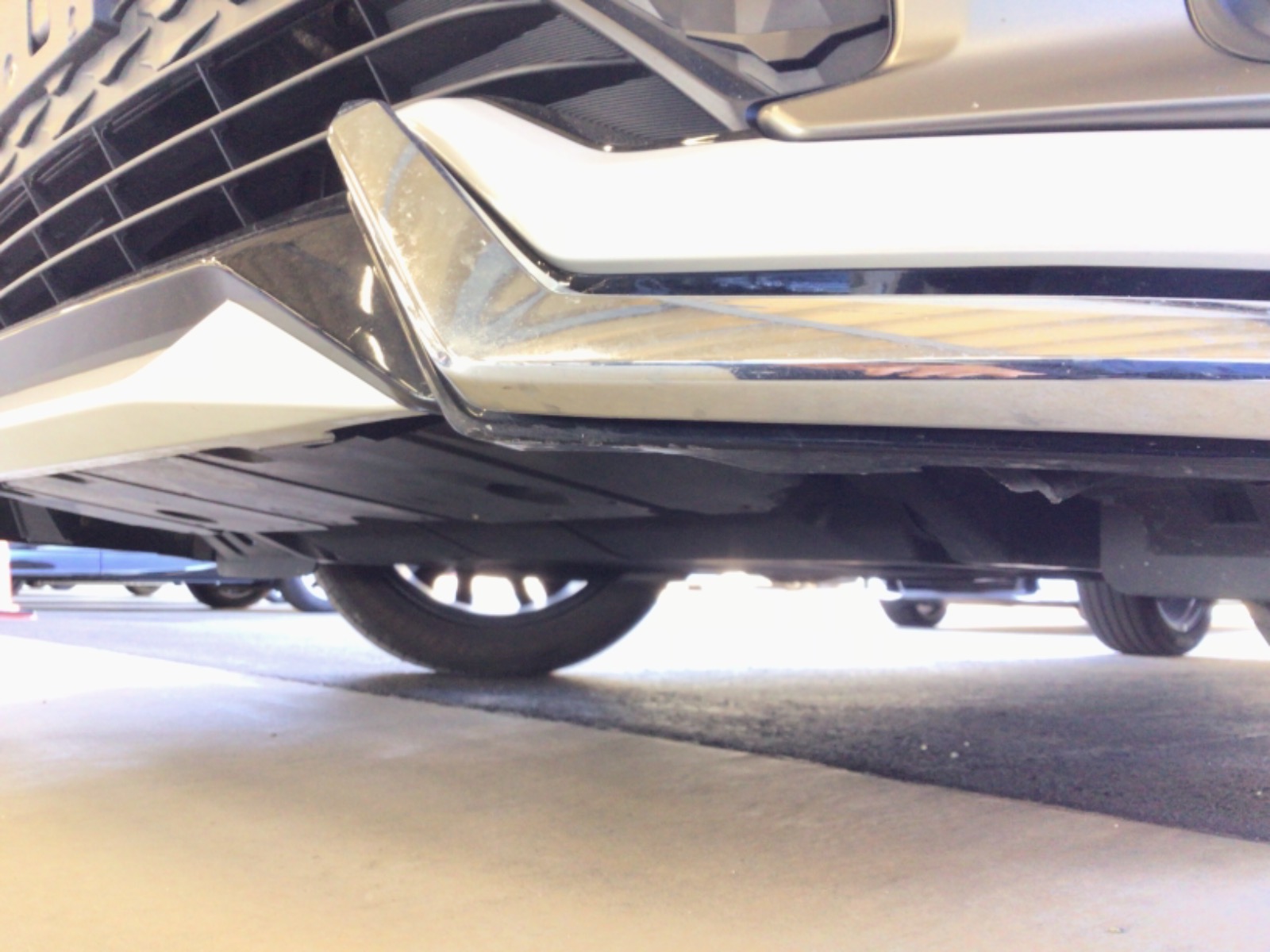 キズ・ヘコミ_05