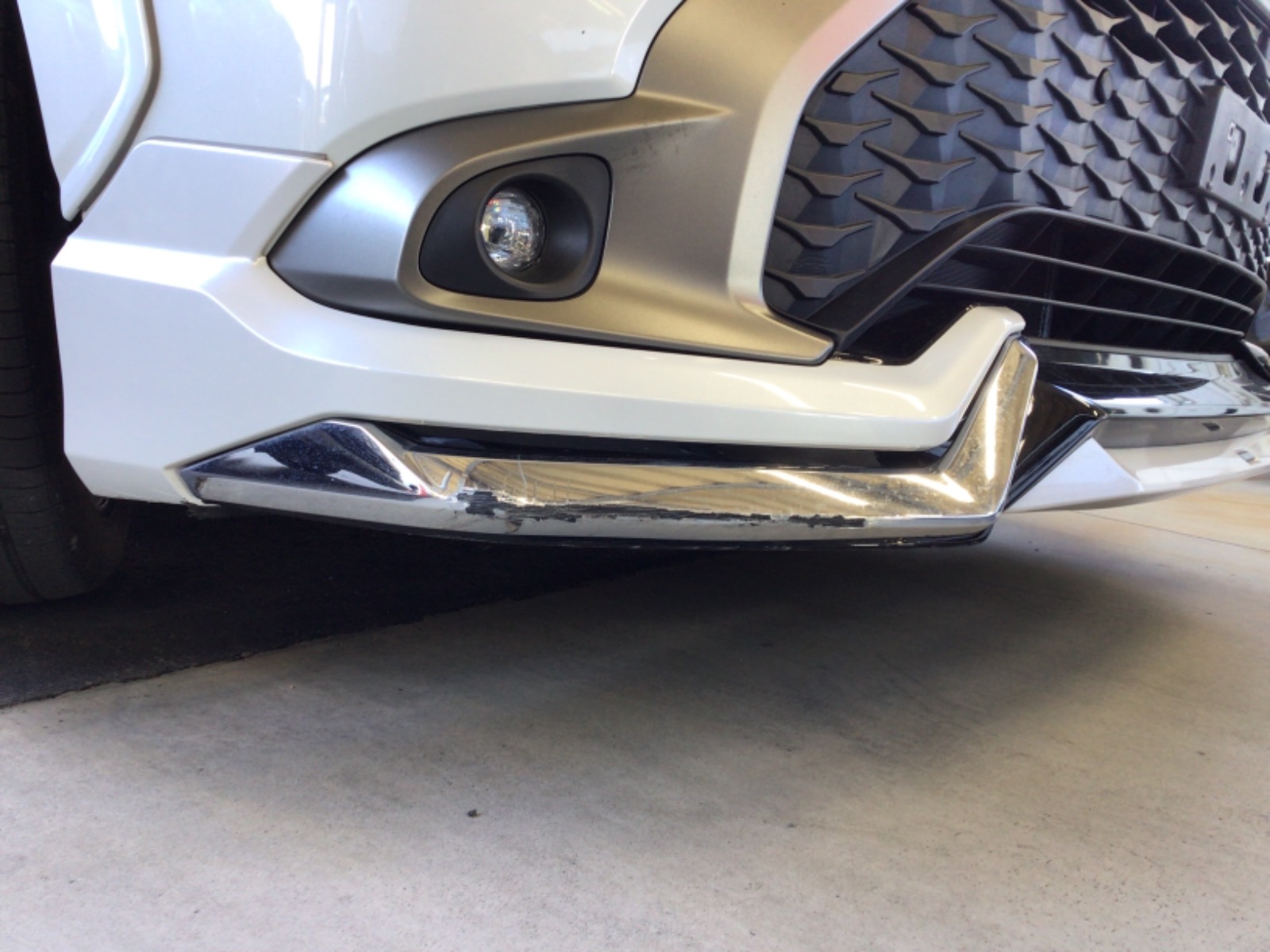 キズ・ヘコミ_06