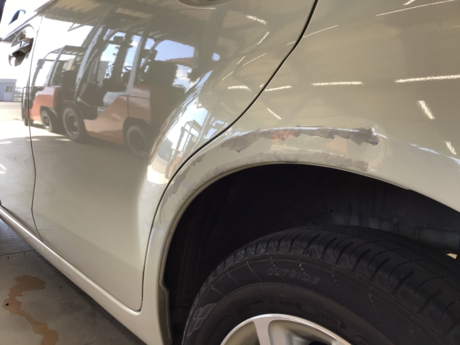 キズ・ヘコミ_38