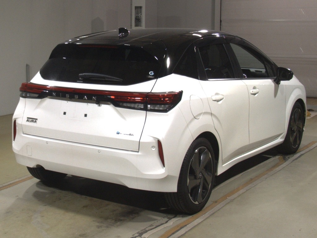 ノートオーラ G レザーエディション