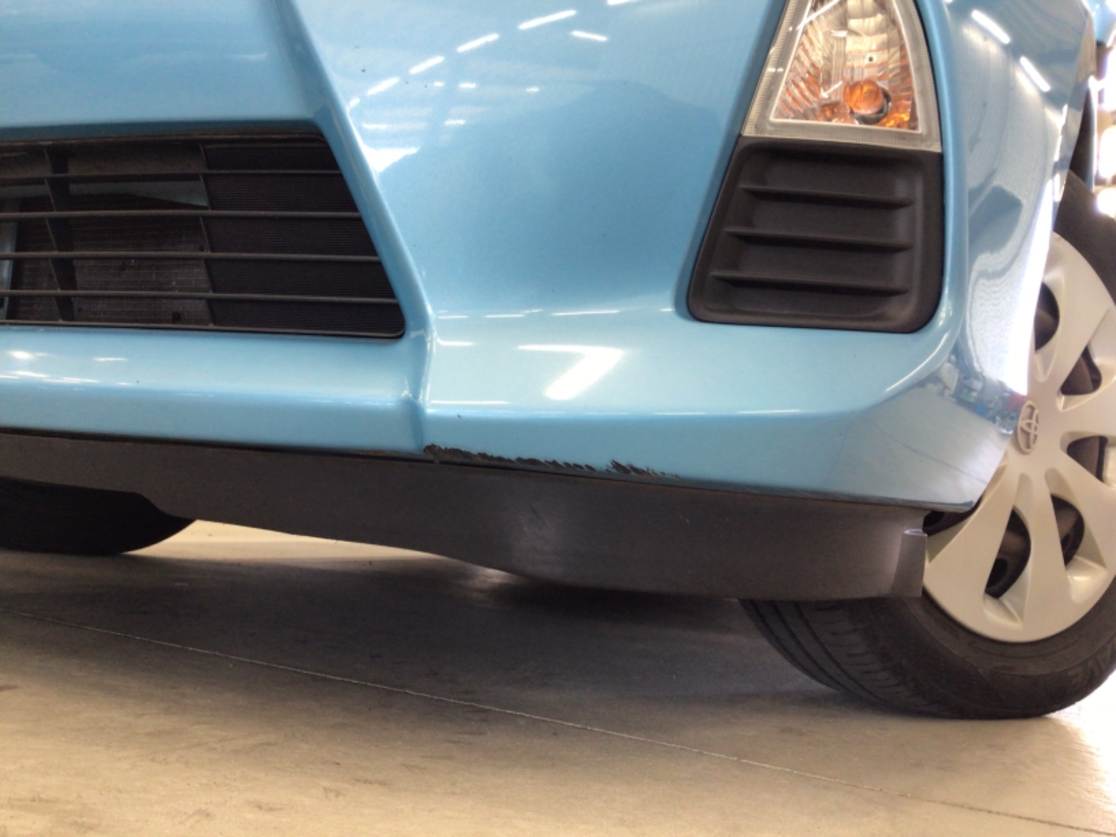 キズ・ヘコミ_05