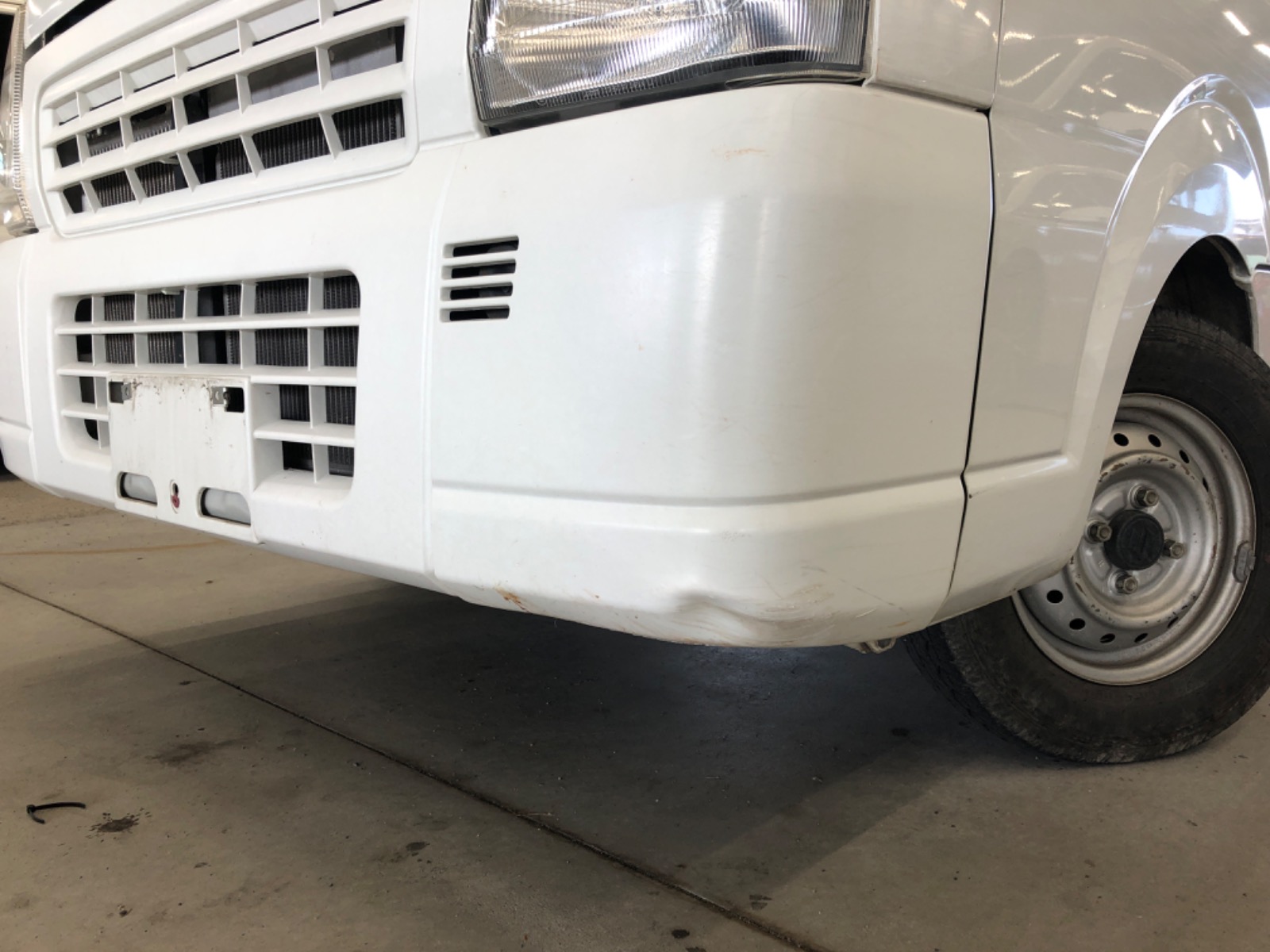 キズ・ヘコミ_05