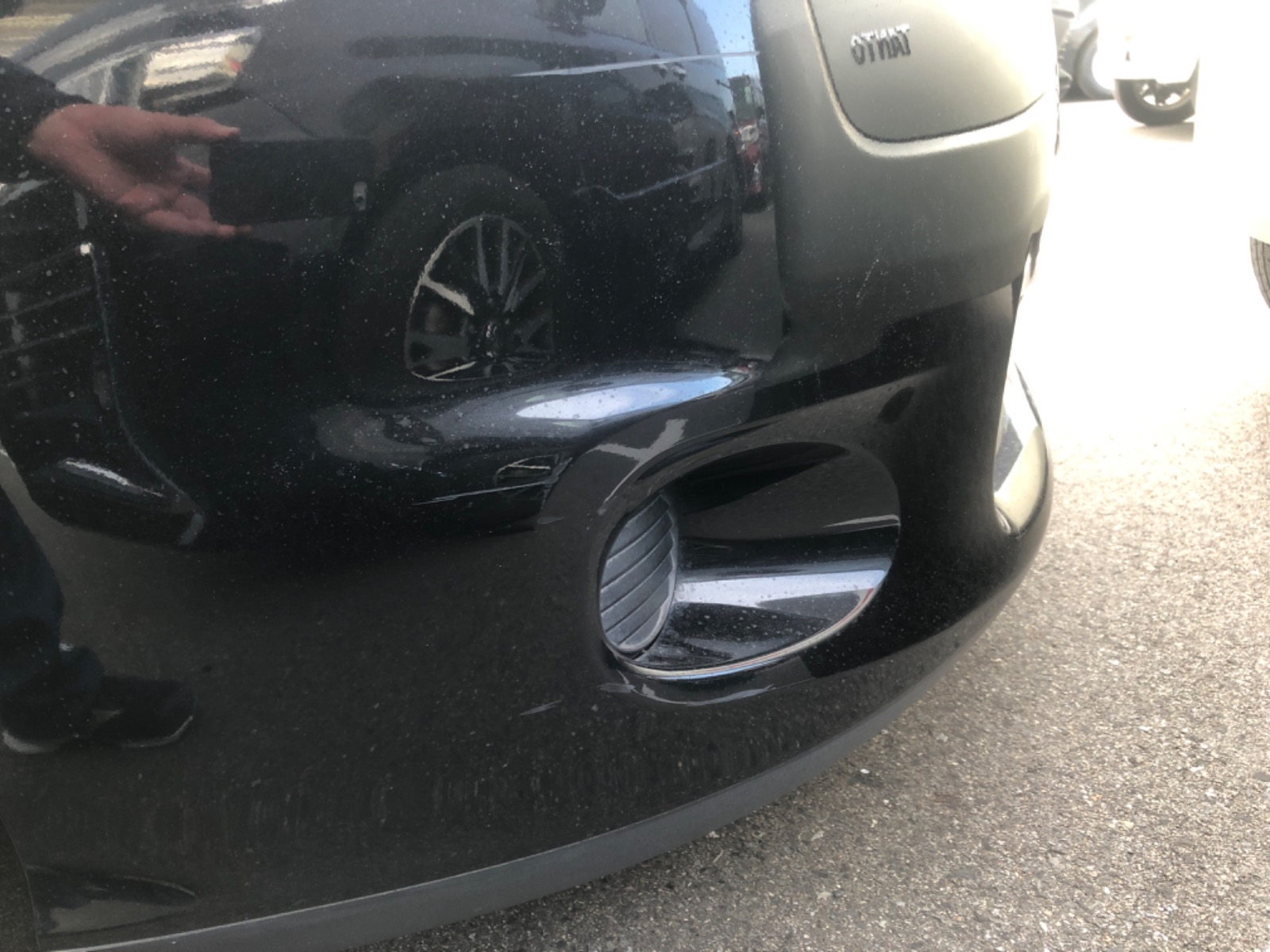 キズ・ヘコミ_06