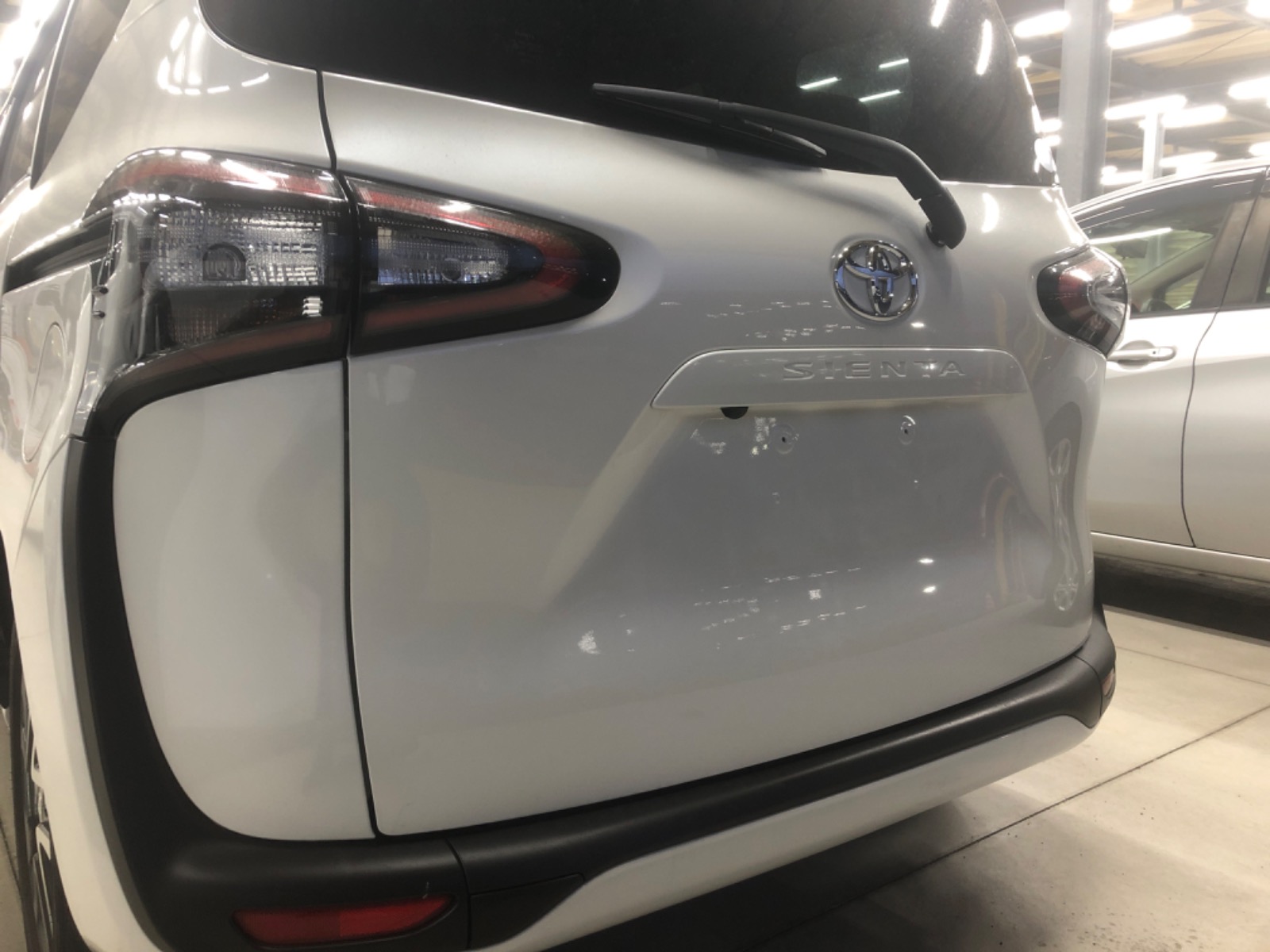 キズ・ヘコミ_65