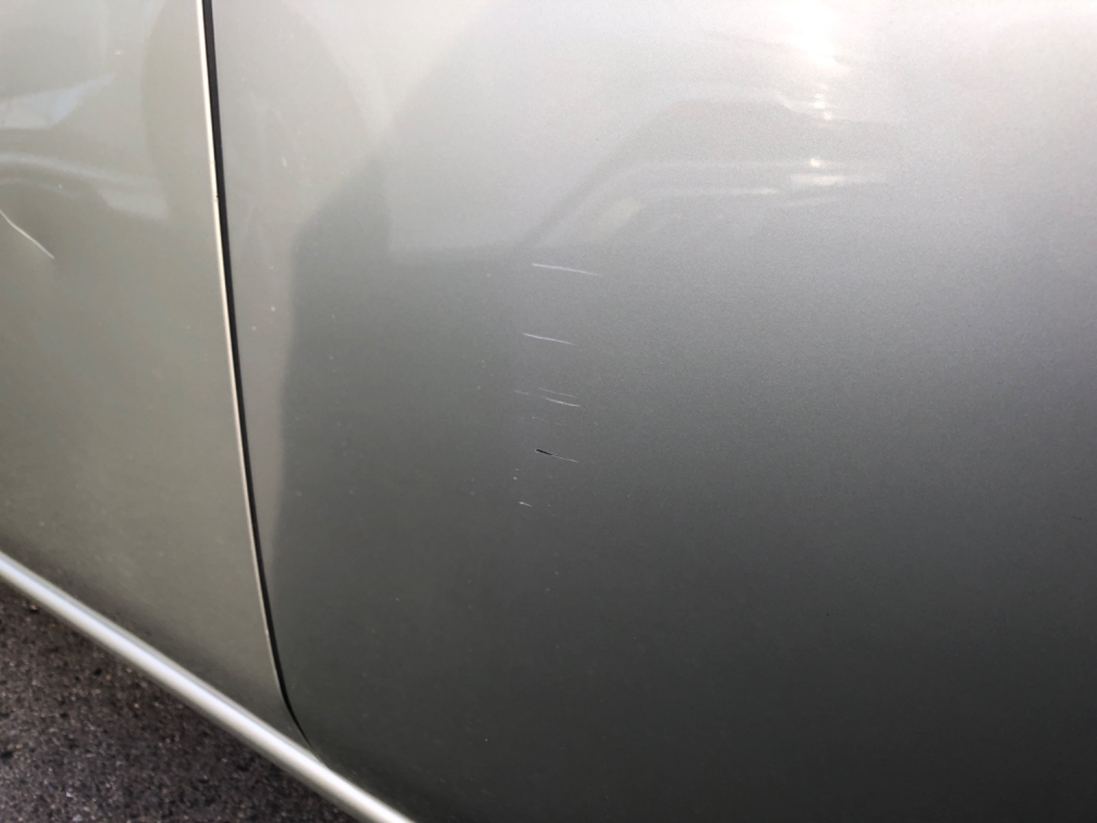 キズ・ヘコミ_24