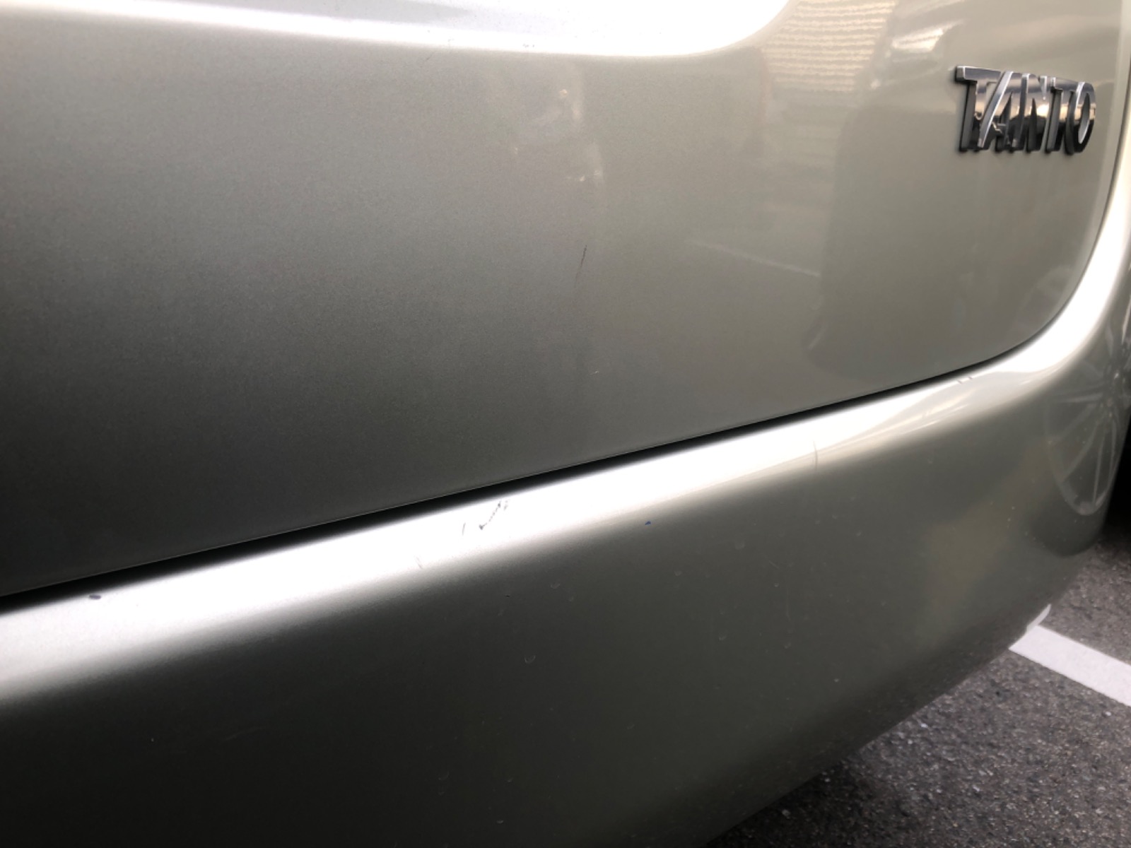 キズ・ヘコミ_64