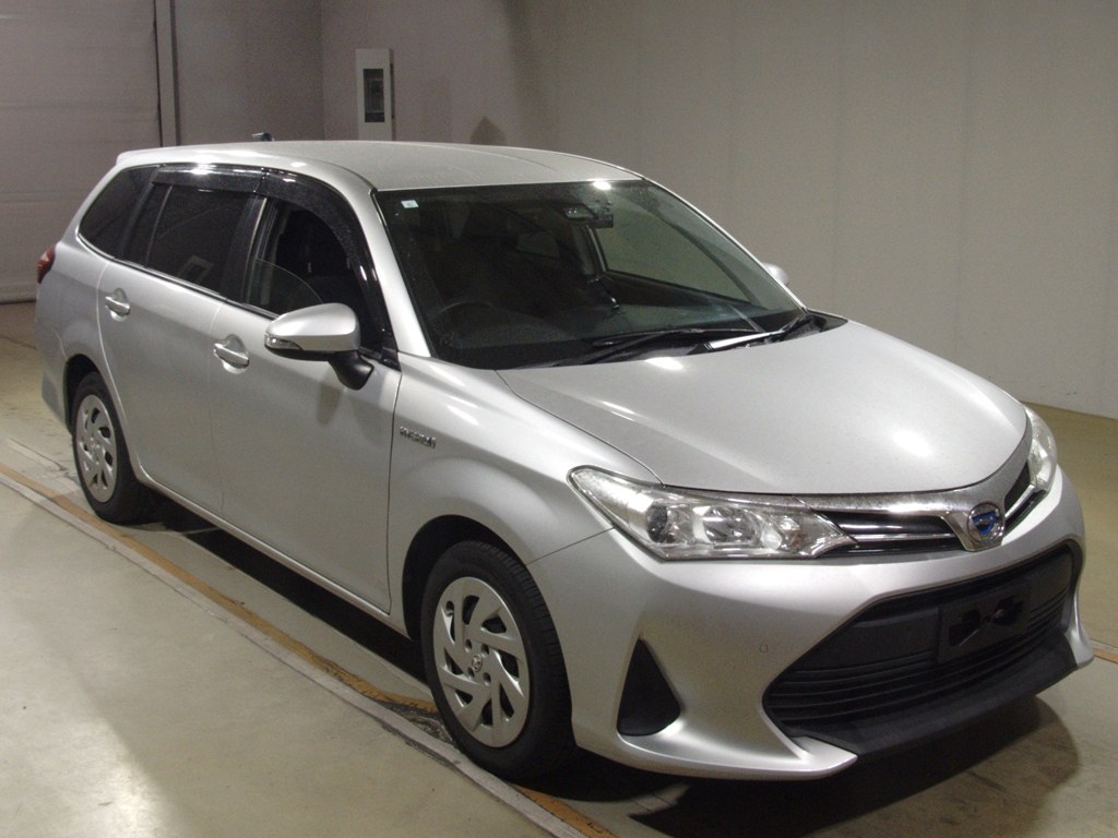 カローラフィールダー ハイブリッド