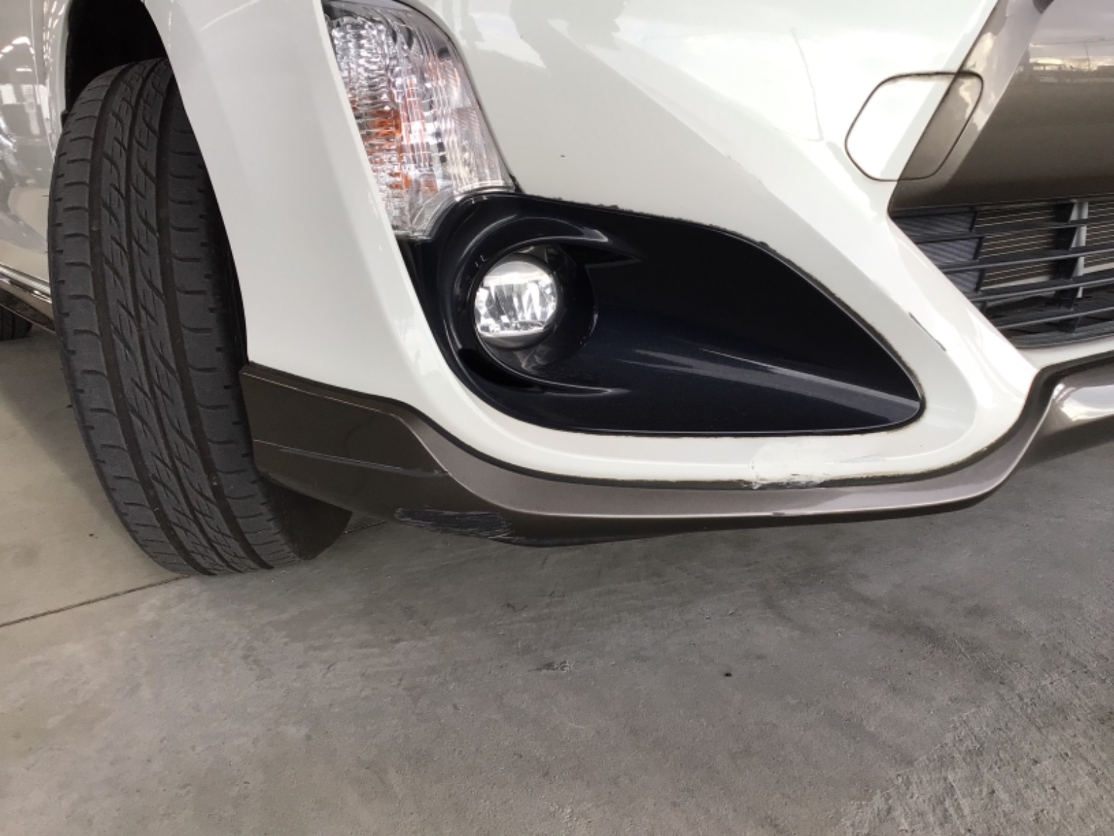 キズ・ヘコミ_06