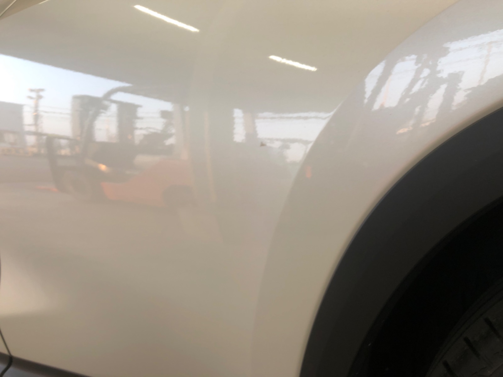 キズ・ヘコミ_25