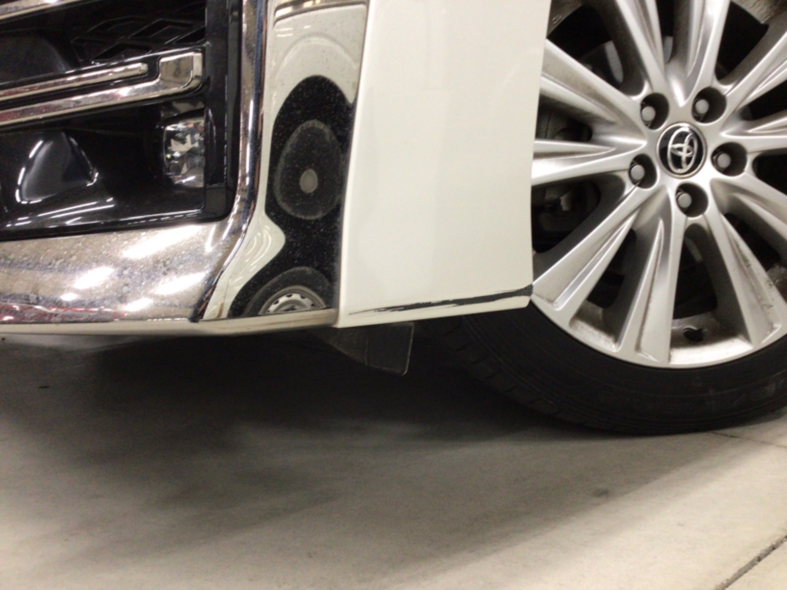 キズ・ヘコミ_05