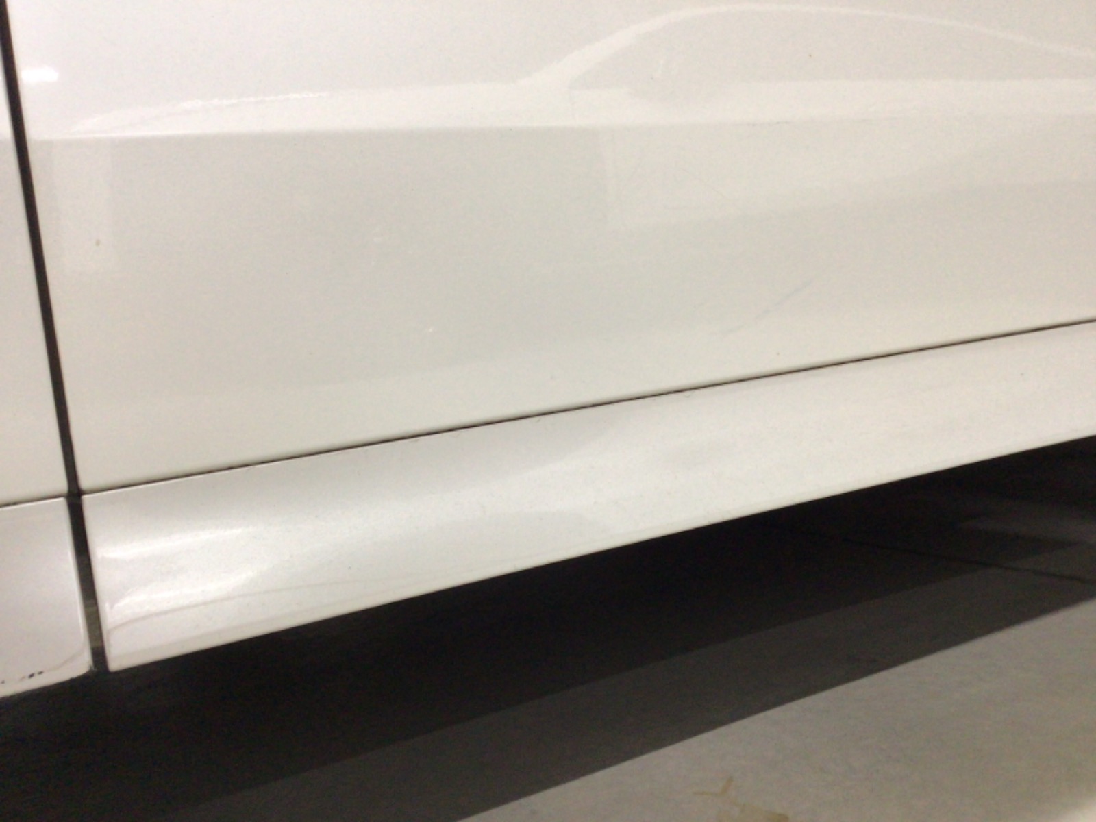 キズ・ヘコミ_24