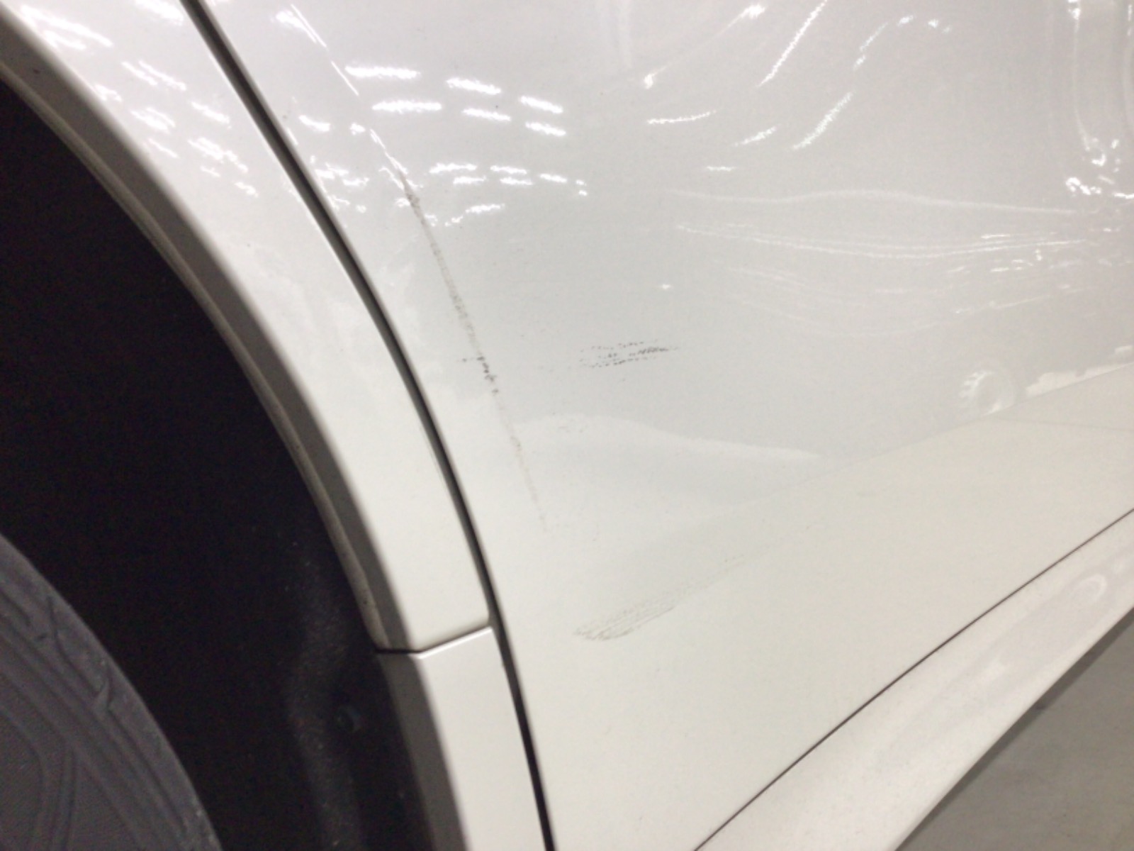 キズ・ヘコミ_27