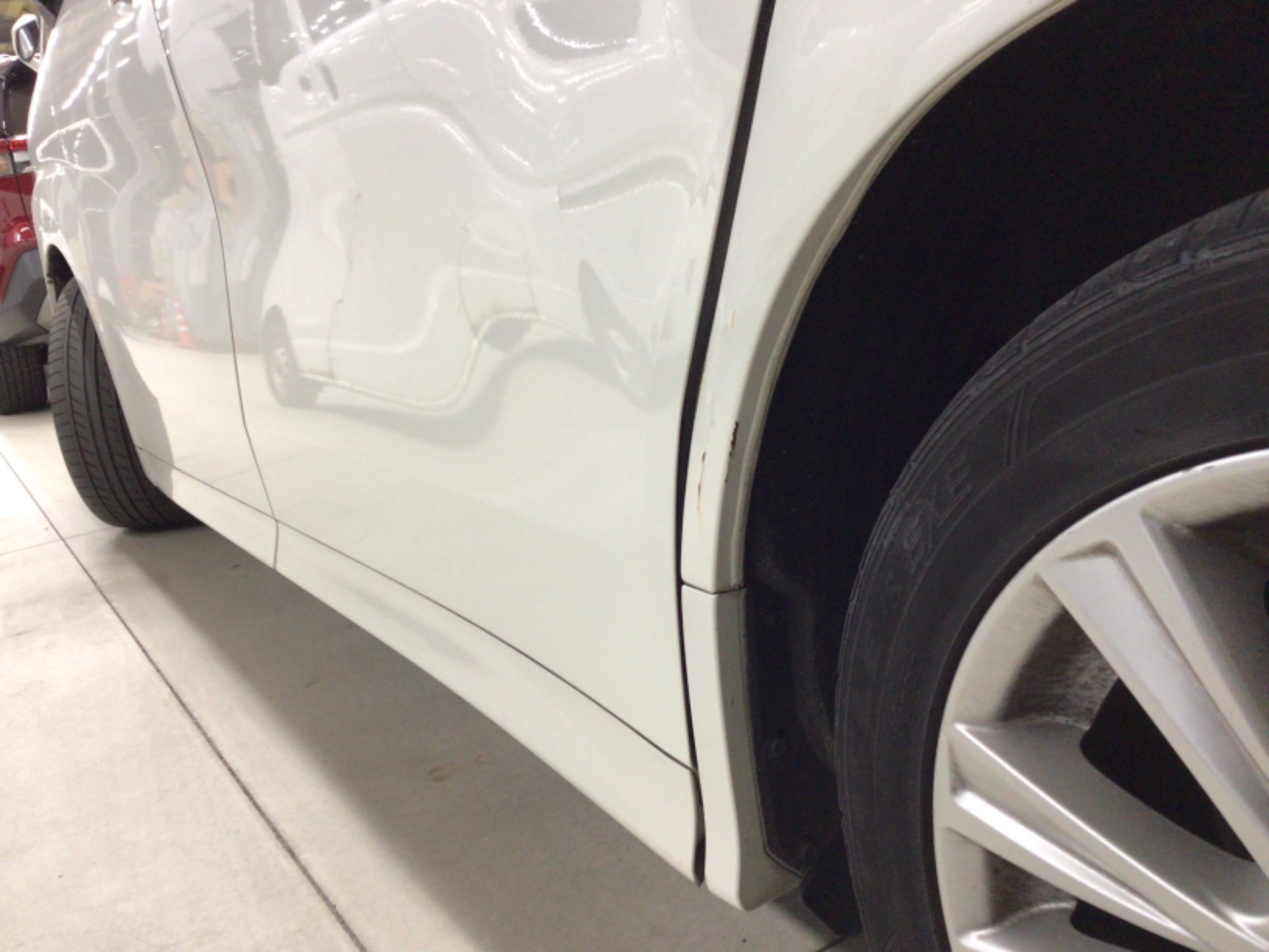 キズ・ヘコミ_38