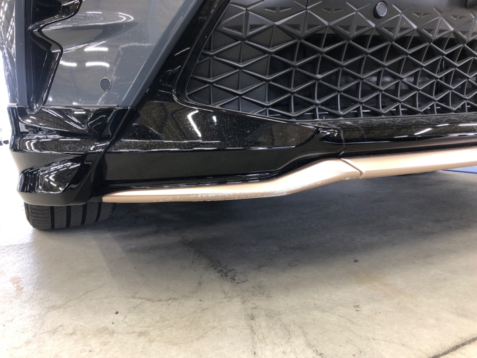 キズ・ヘコミ_06