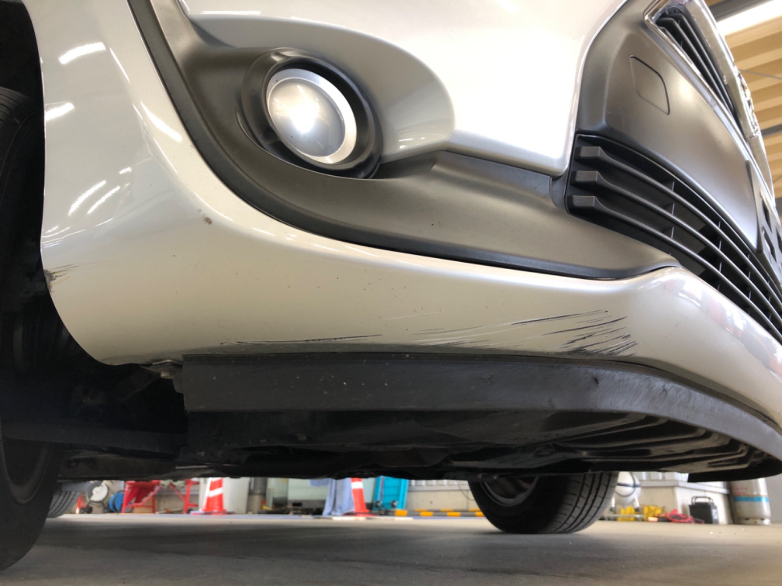 キズ・ヘコミ_06