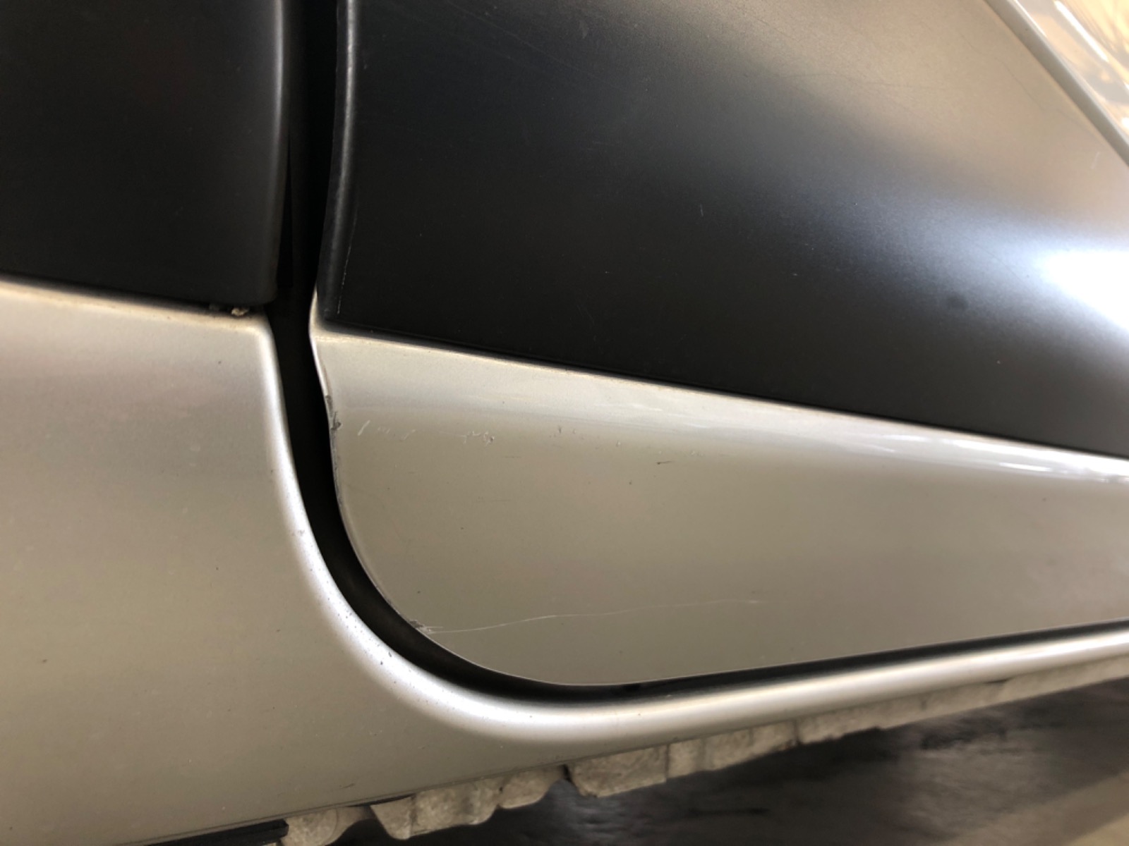 キズ・ヘコミ_27