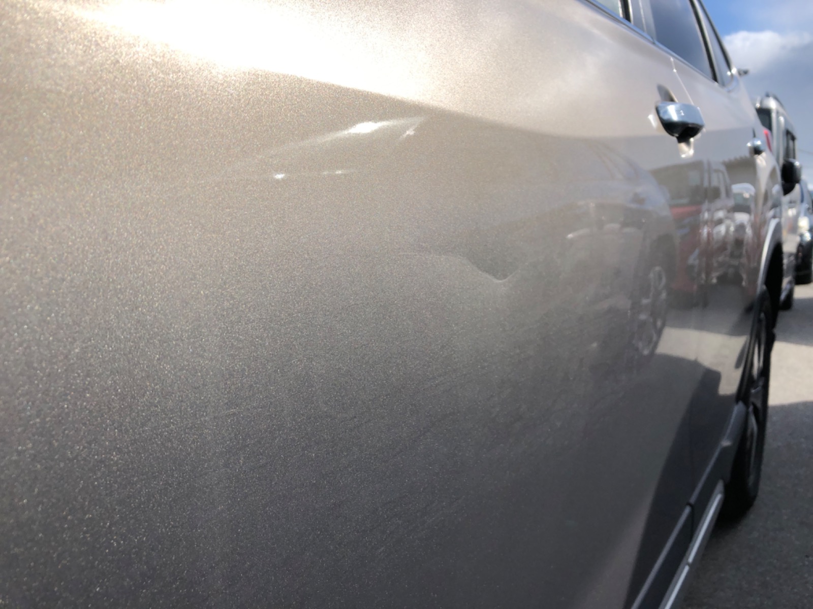 キズ・ヘコミ_16