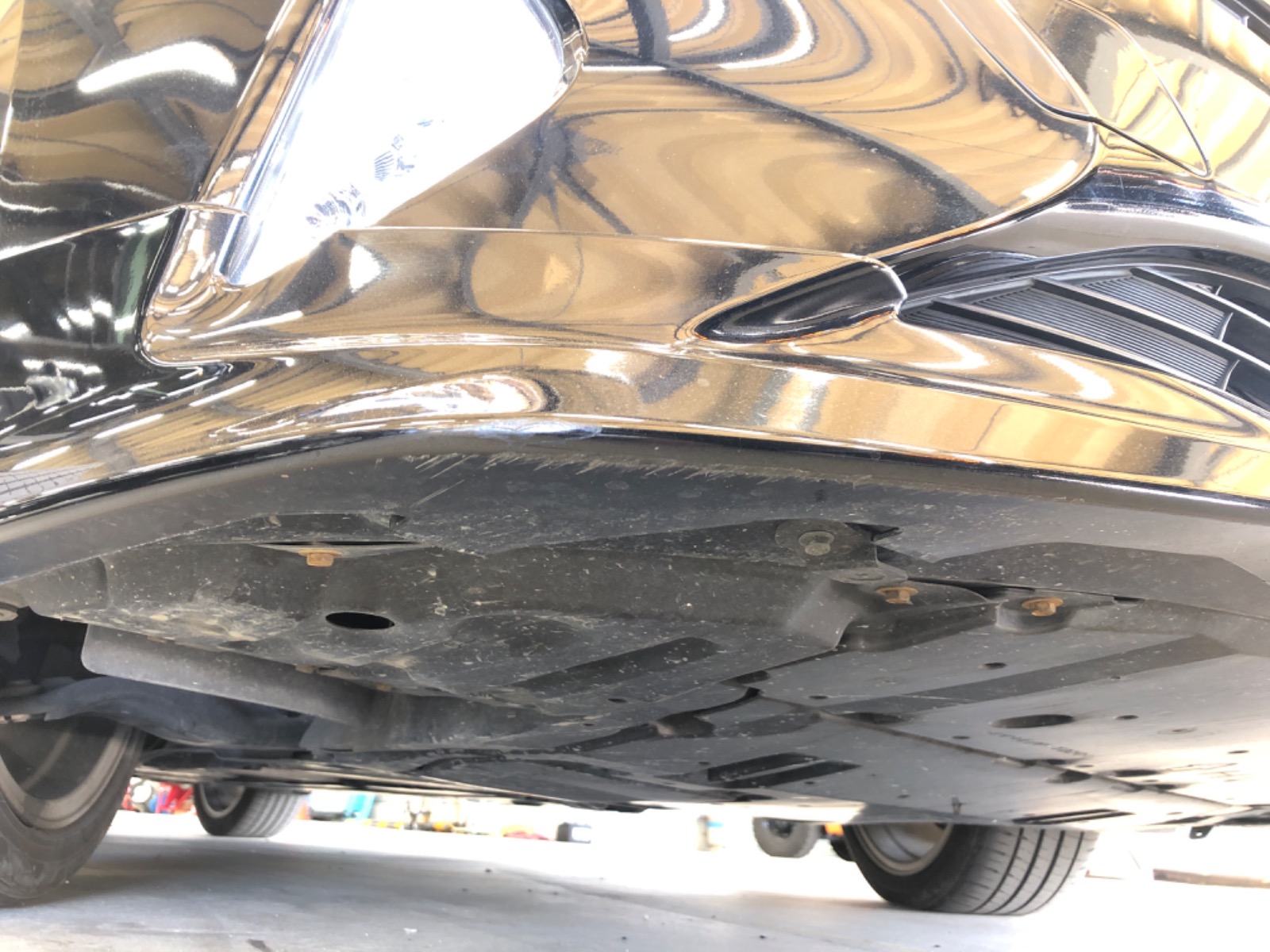 キズ・ヘコミ_06