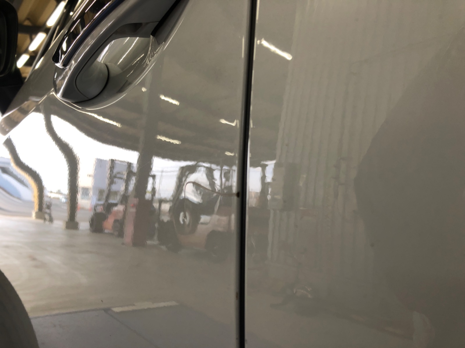 キズ・ヘコミ_17