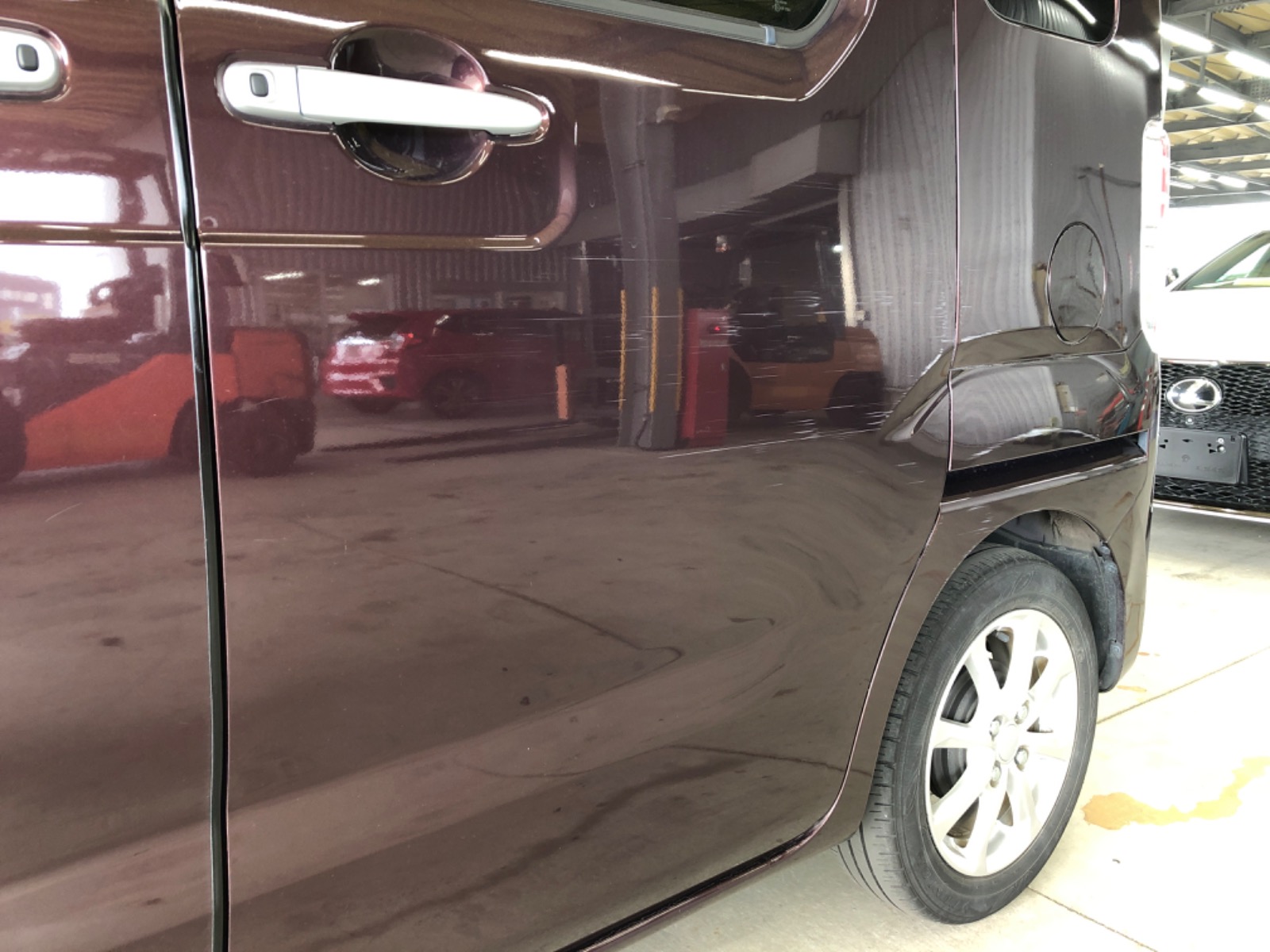 キズ・ヘコミ_25