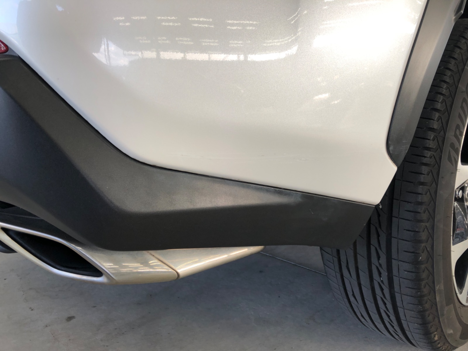 キズ・ヘコミ_56