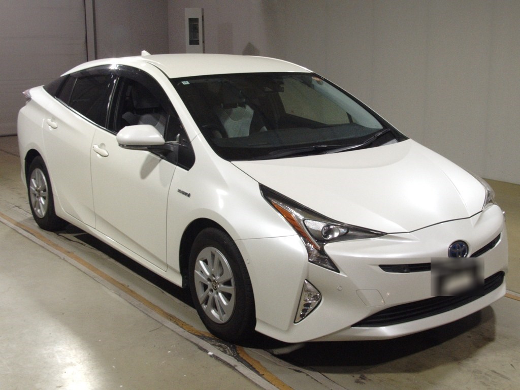 プリウス S セーフティプラス