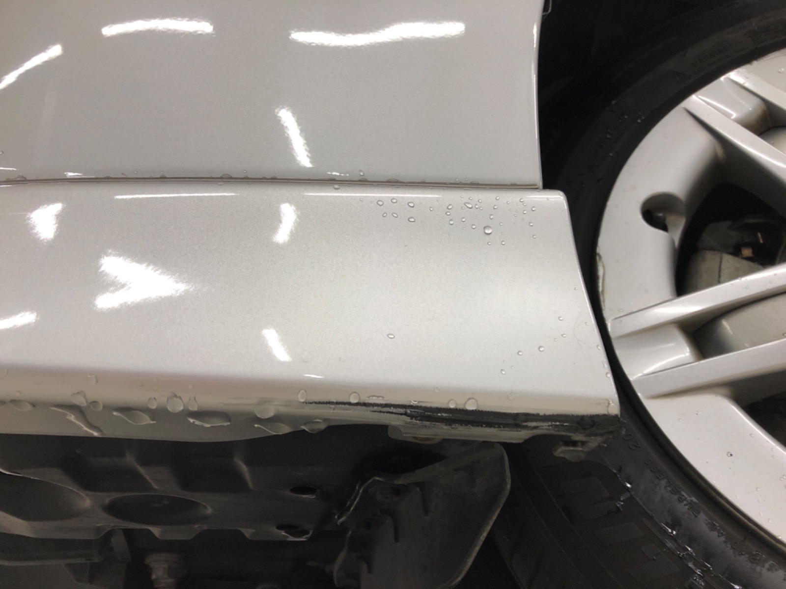 キズ・ヘコミ_05