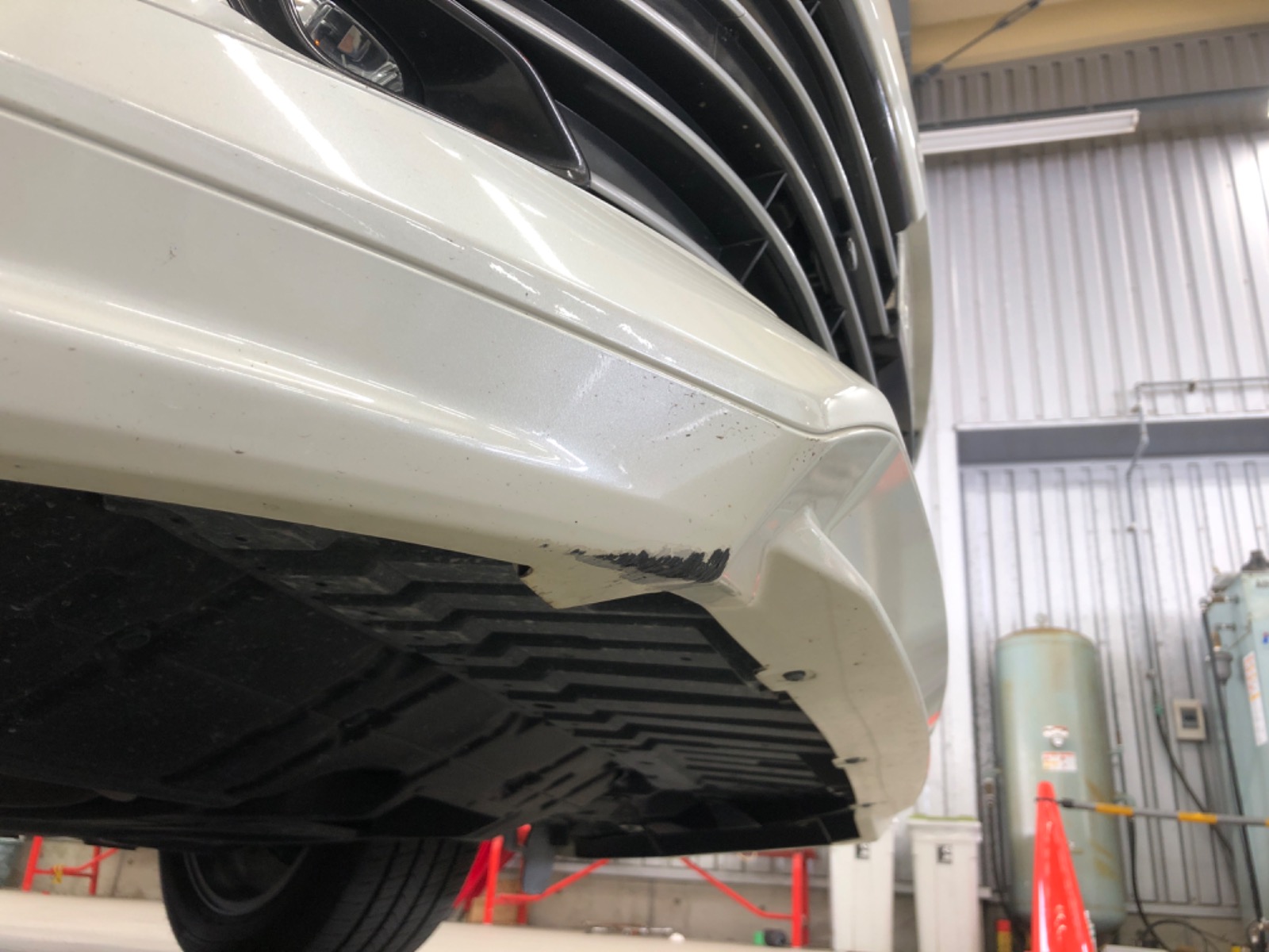 キズ・ヘコミ_06