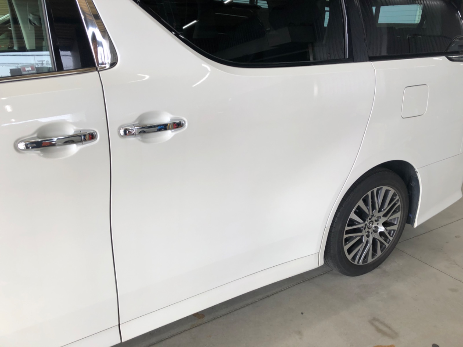 キズ・ヘコミ_64