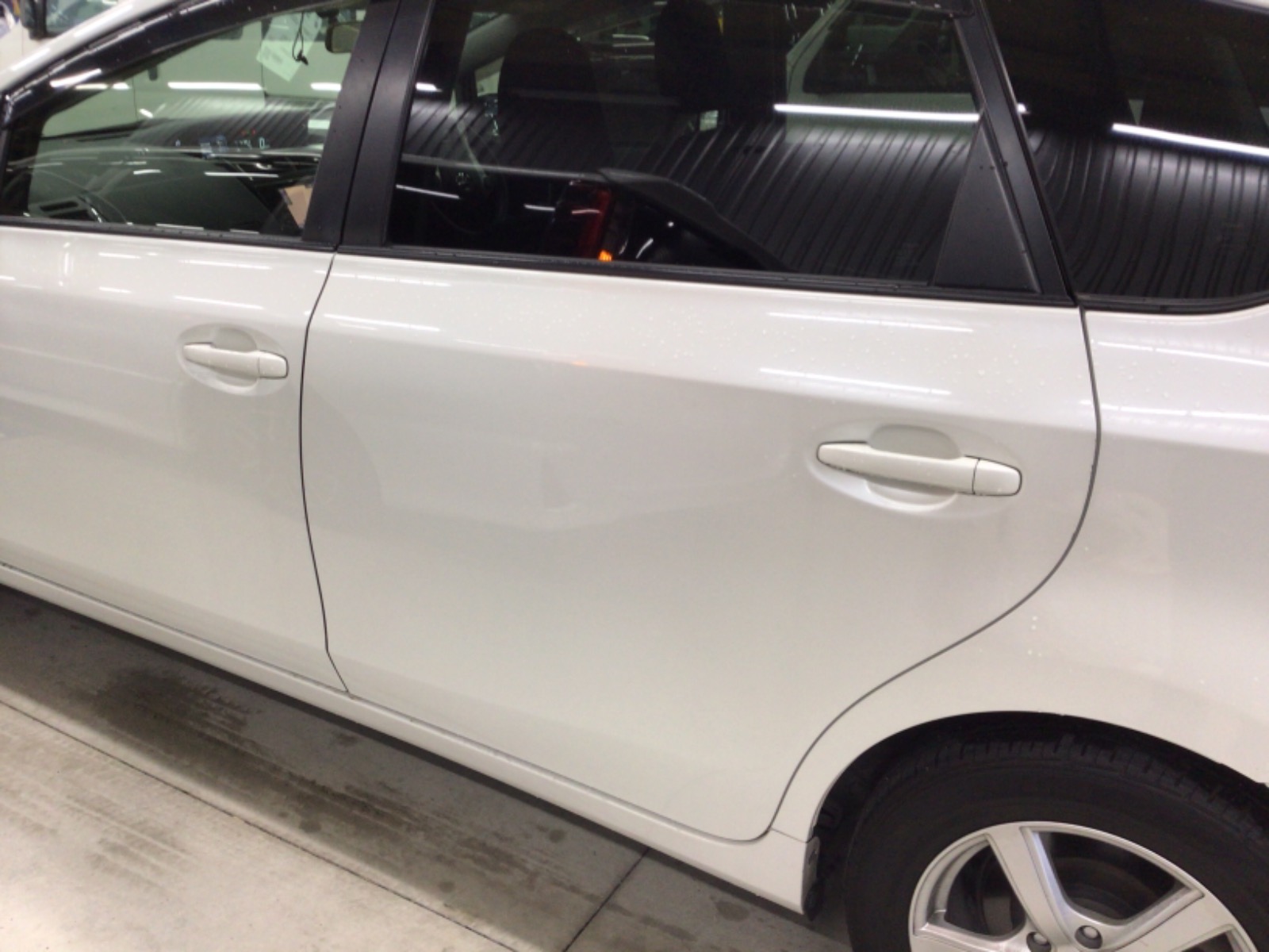 キズ・ヘコミ_24