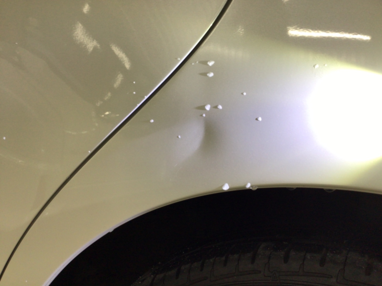 キズ・ヘコミ_38