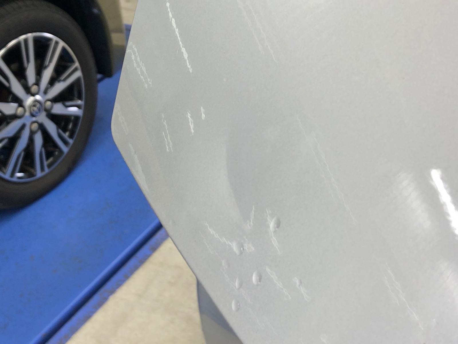 キズ・ヘコミ_42