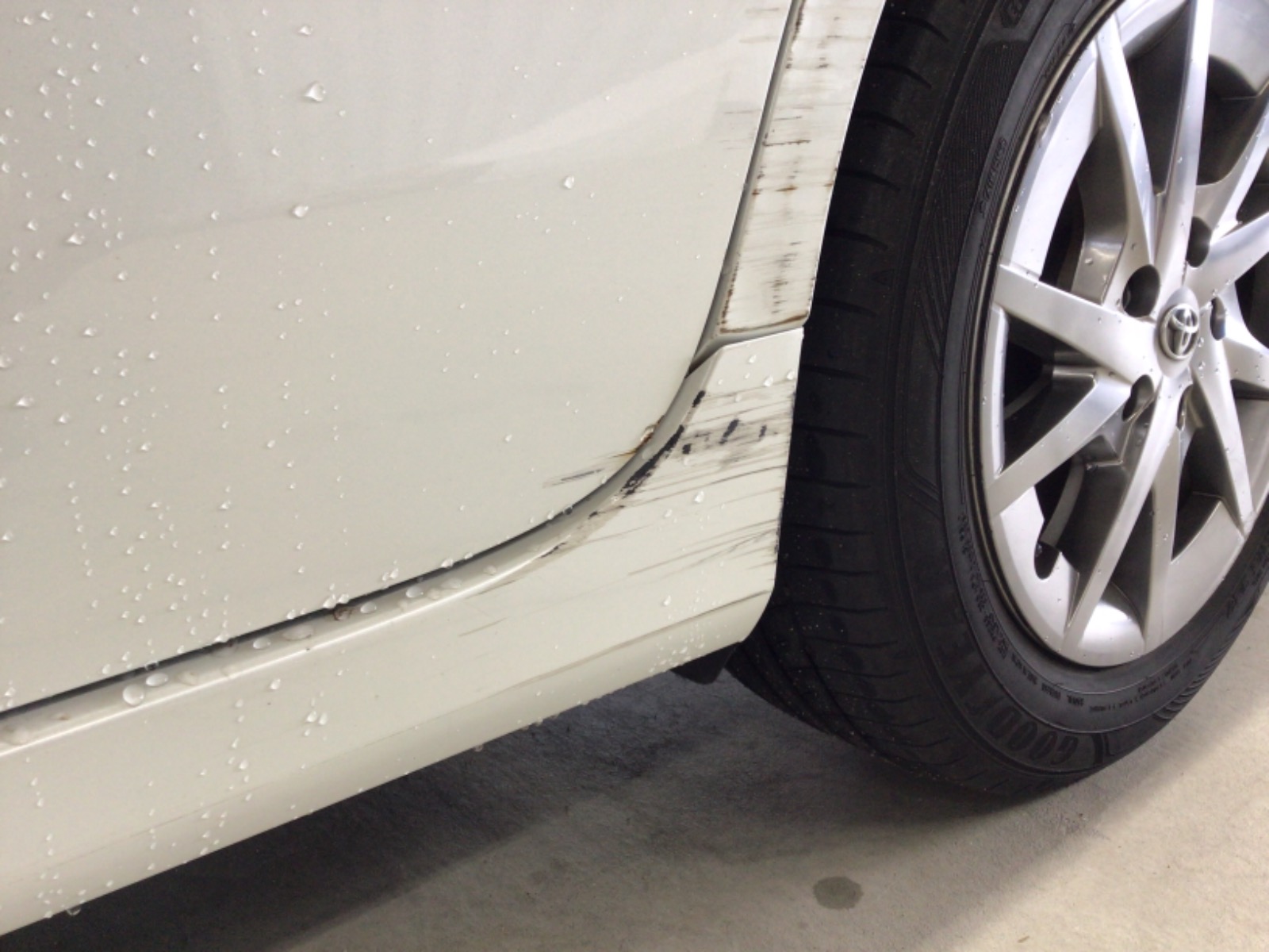 キズ・ヘコミ_21