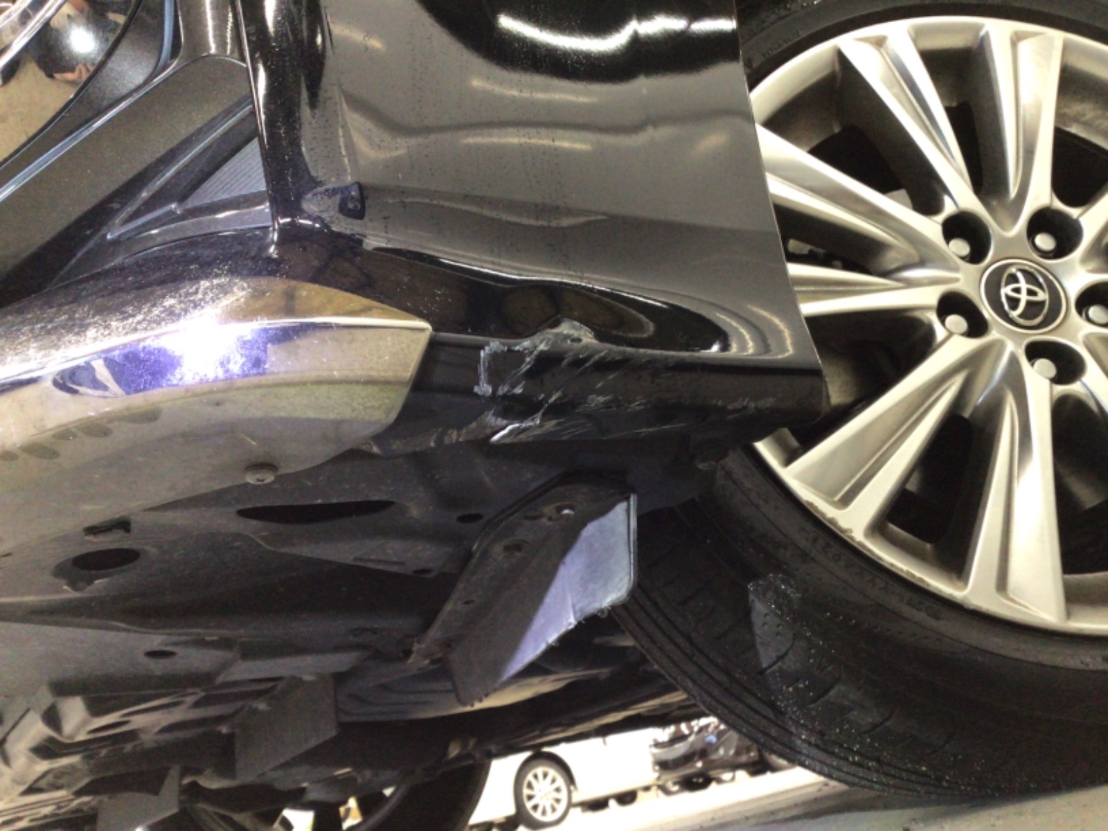 キズ・ヘコミ_05