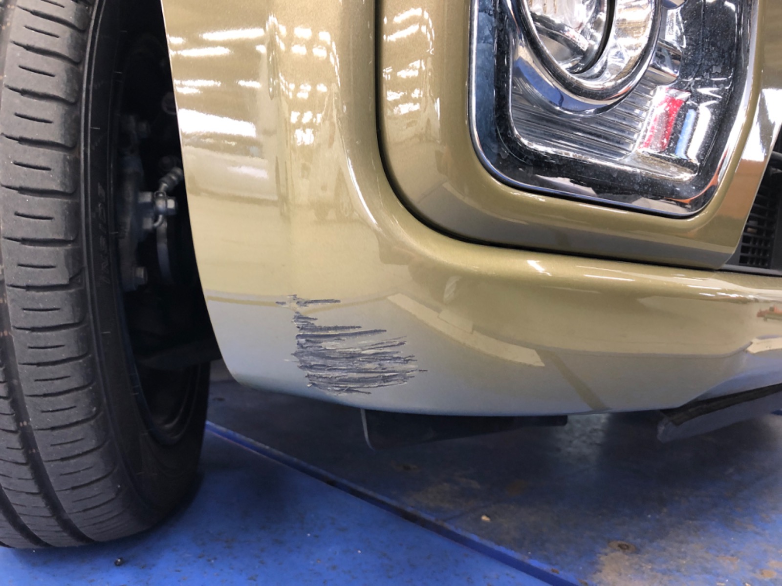 キズ・ヘコミ_06