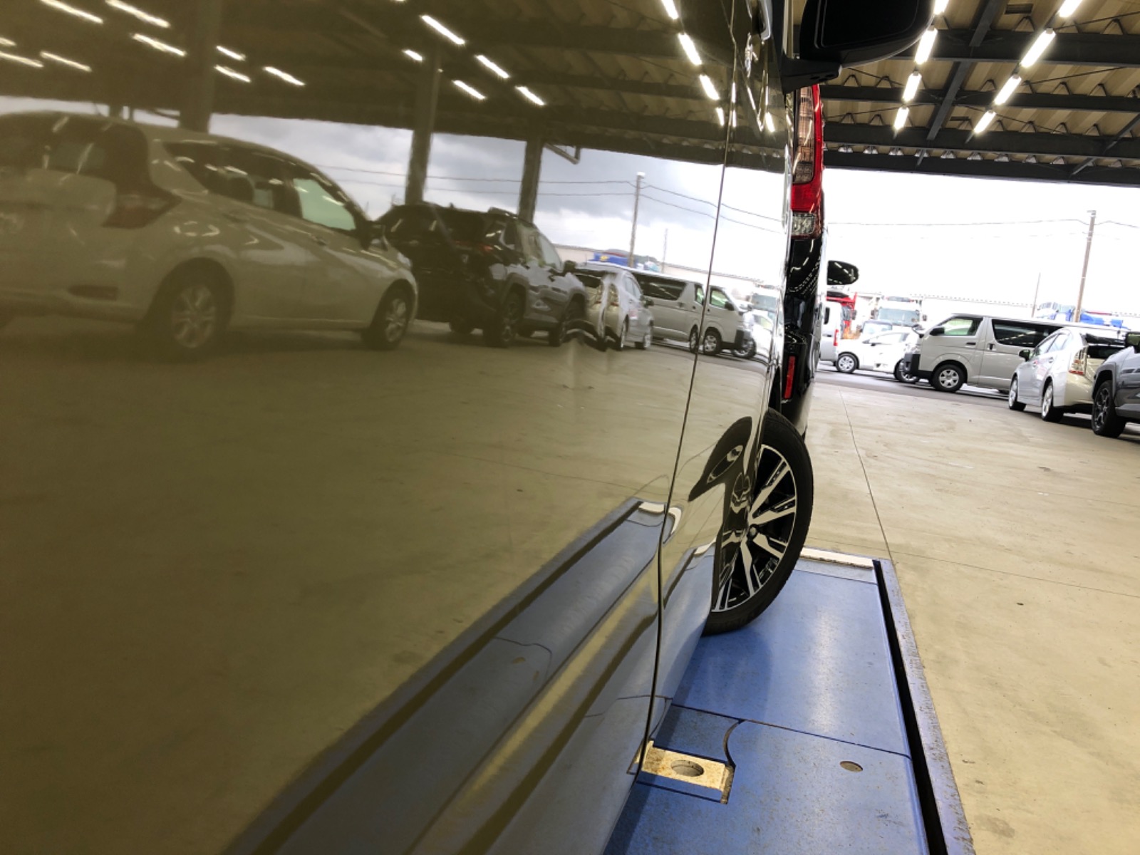 キズ・ヘコミ_27