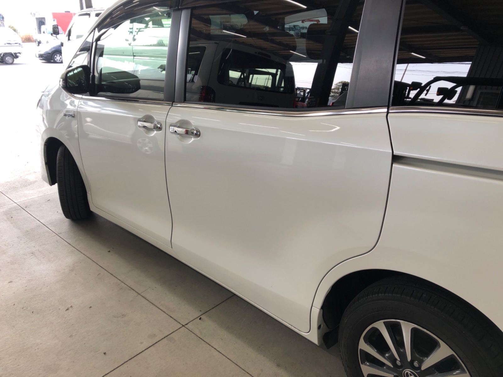 キズ・ヘコミ_24