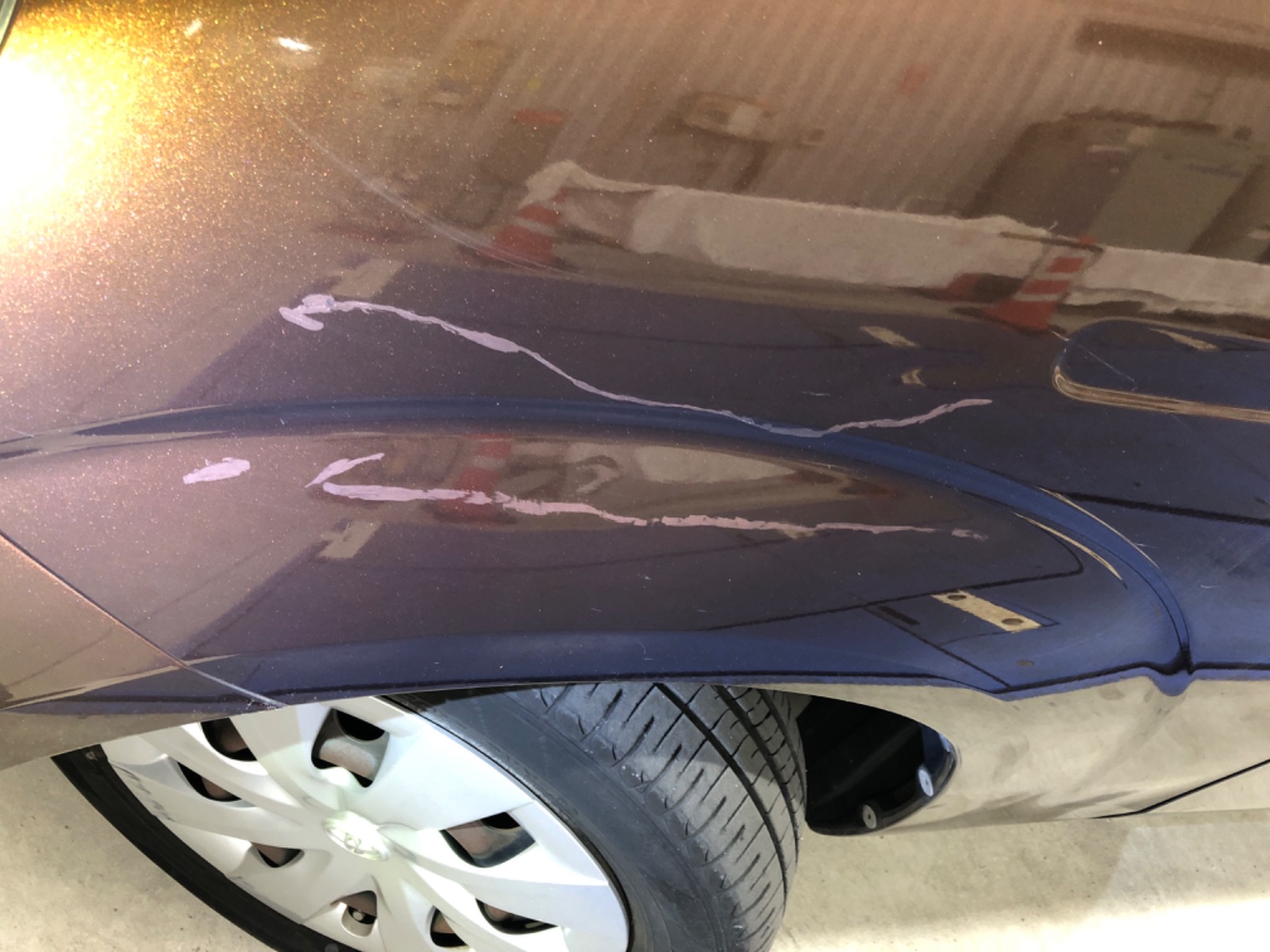 キズ・ヘコミ_10